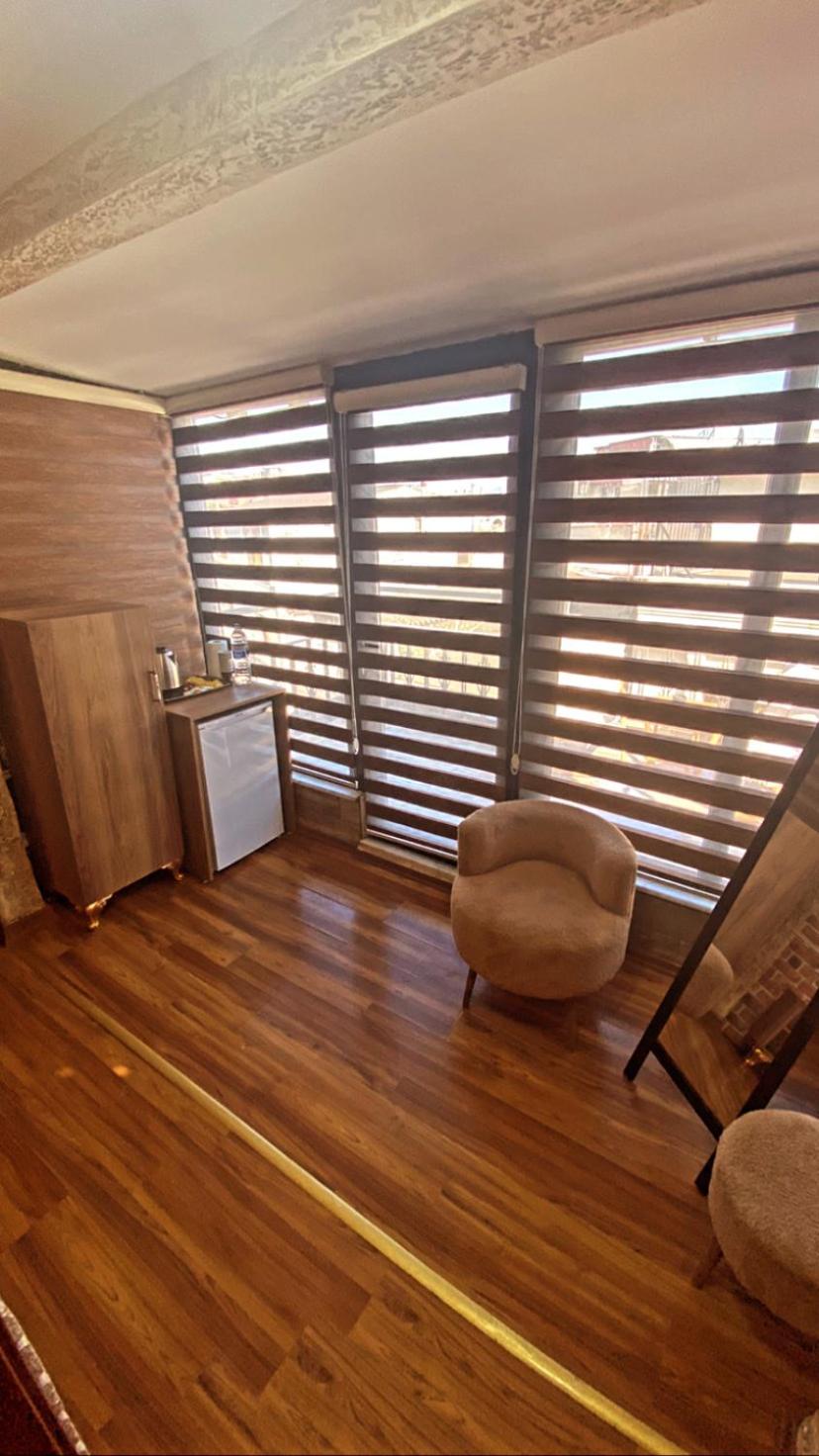 Deluxe Suite with Sea View photo 3