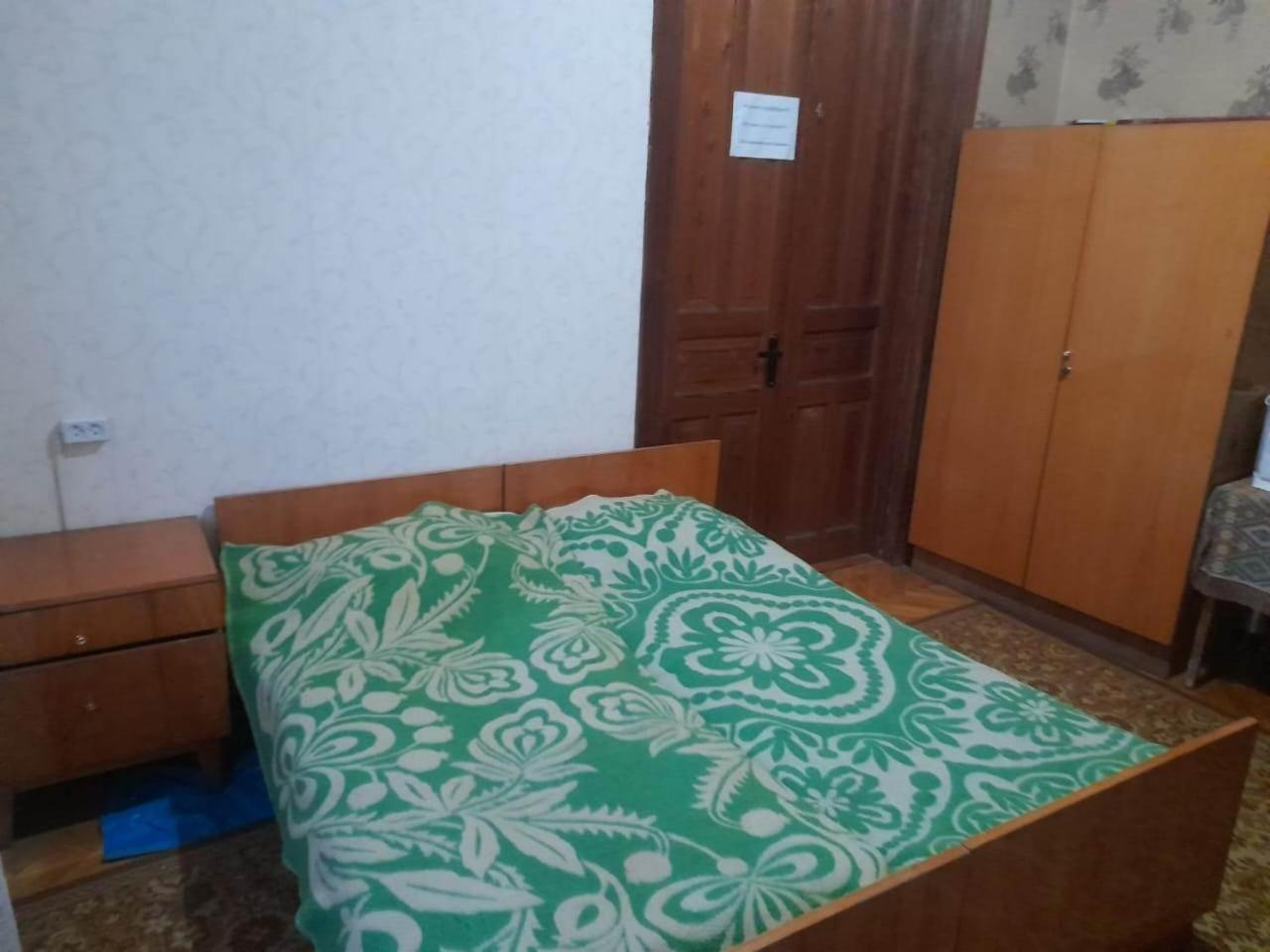 Budget Twin Room photo 3