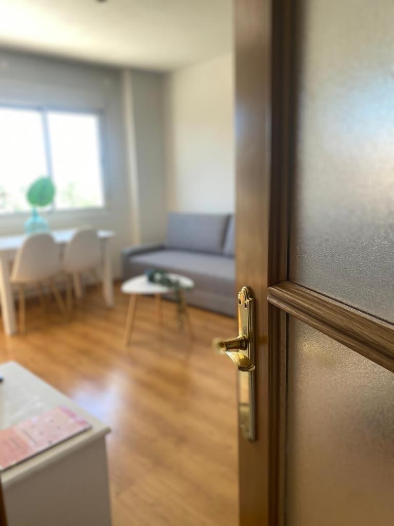 Studio Apartment photo 3