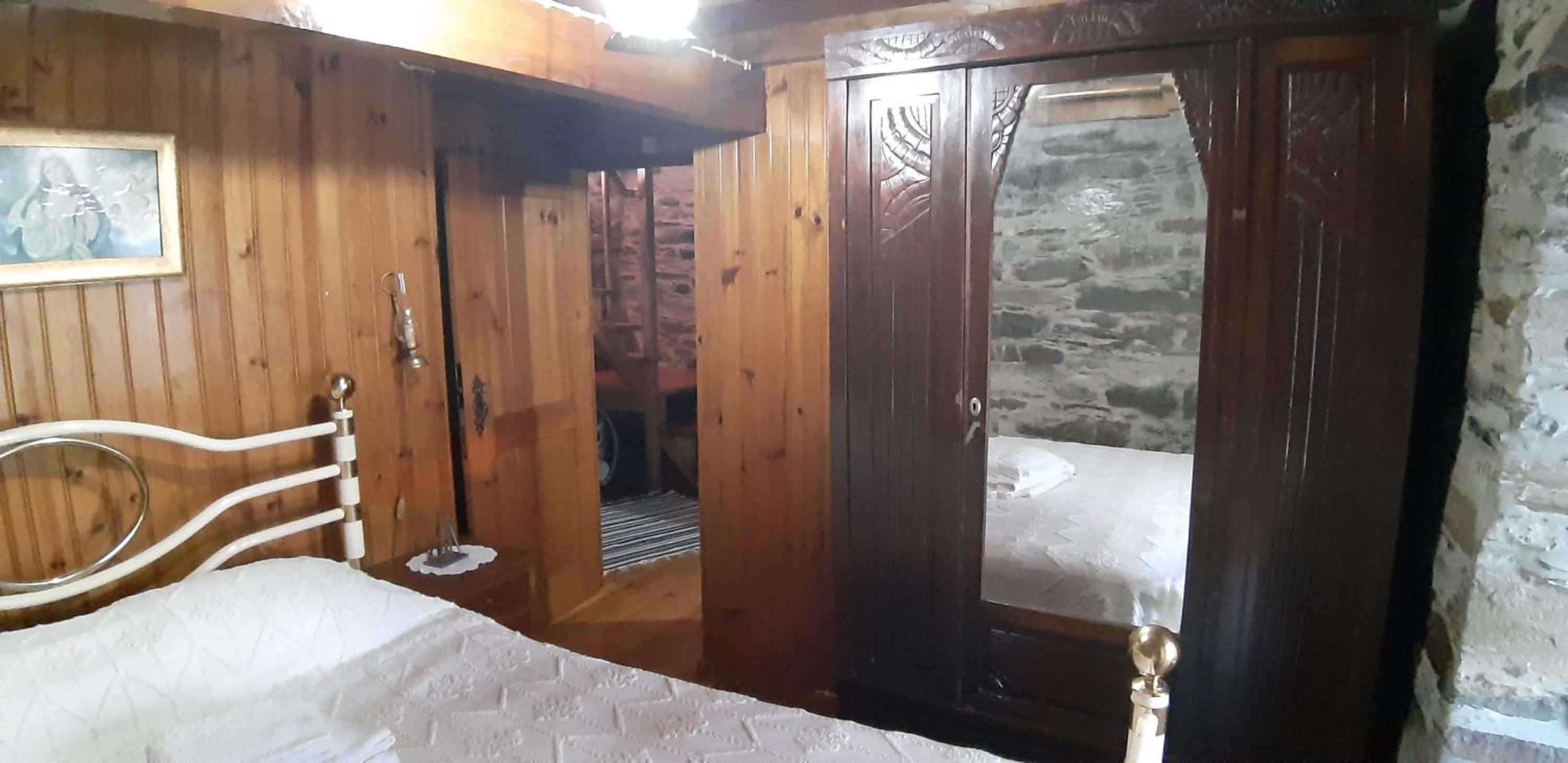 Three-Bedroom Chalet - Photo 37