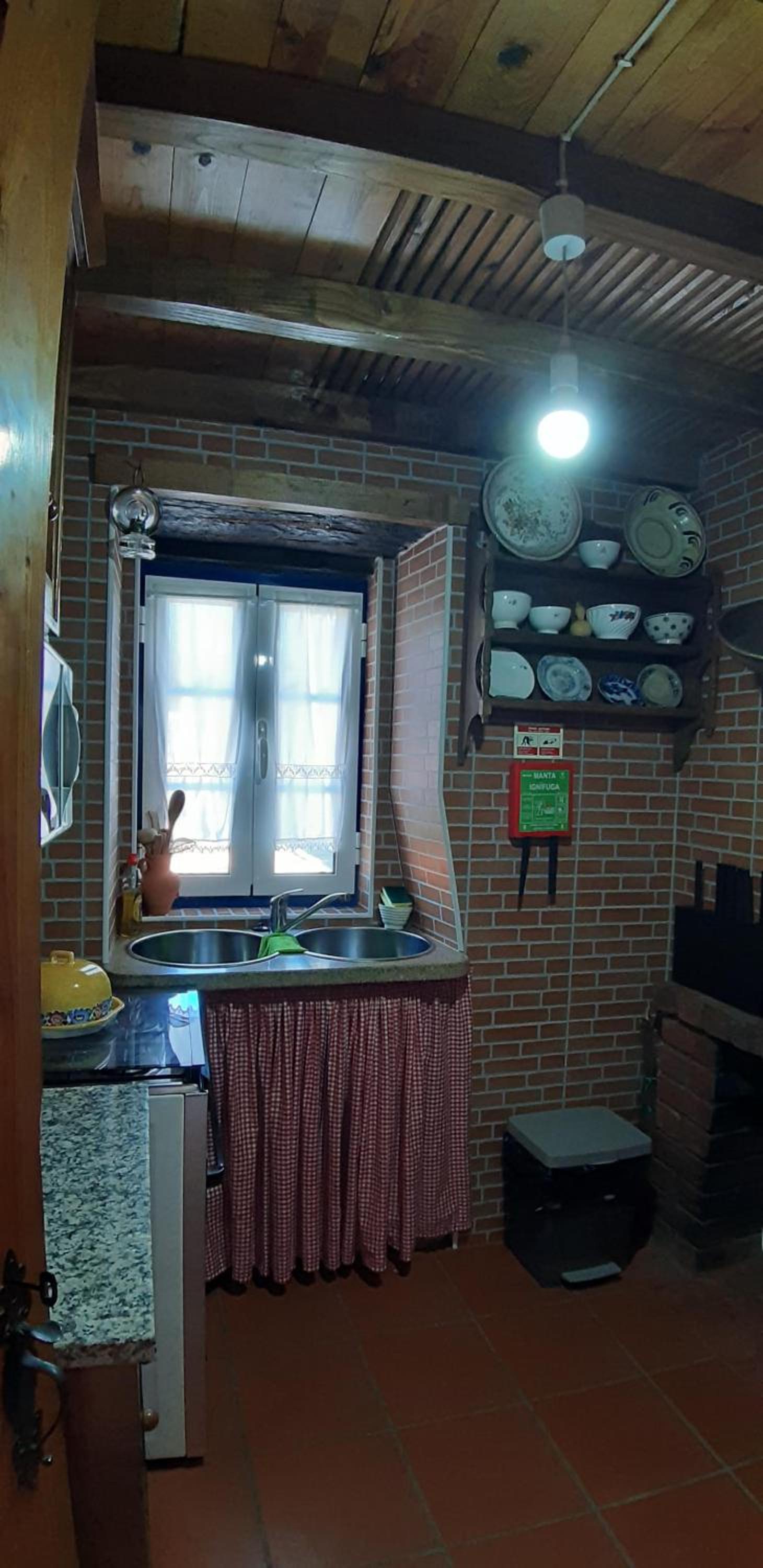 Three-Bedroom Chalet - Photo 28