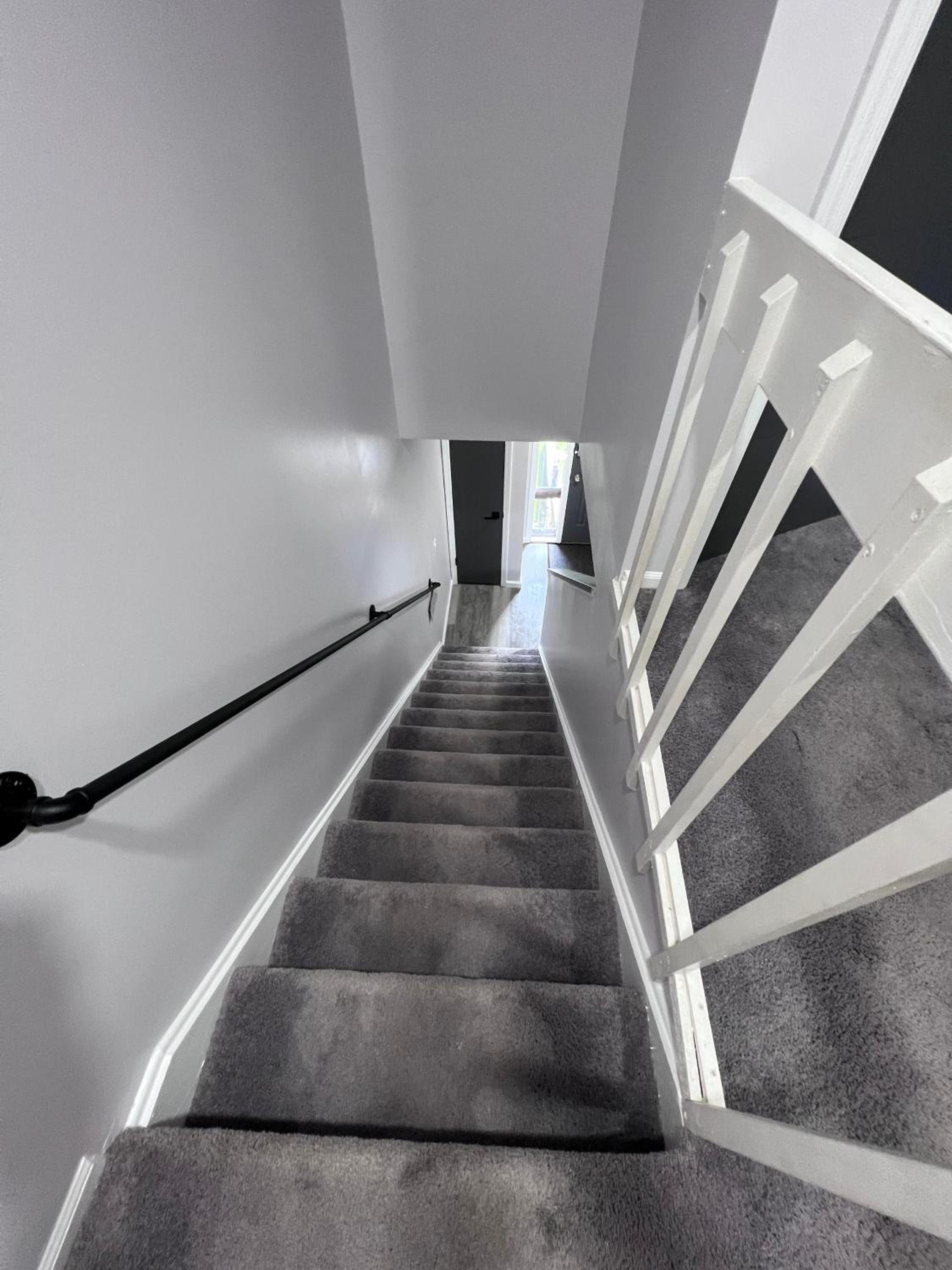 Two-Bedroom Townhouse - Photo 10