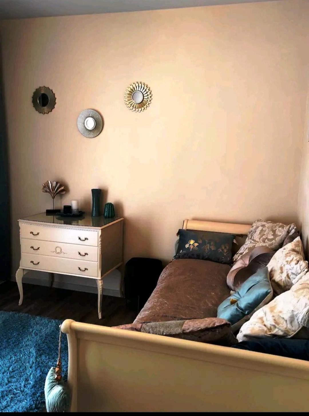 Two-Bedroom Apartment - Photo 7