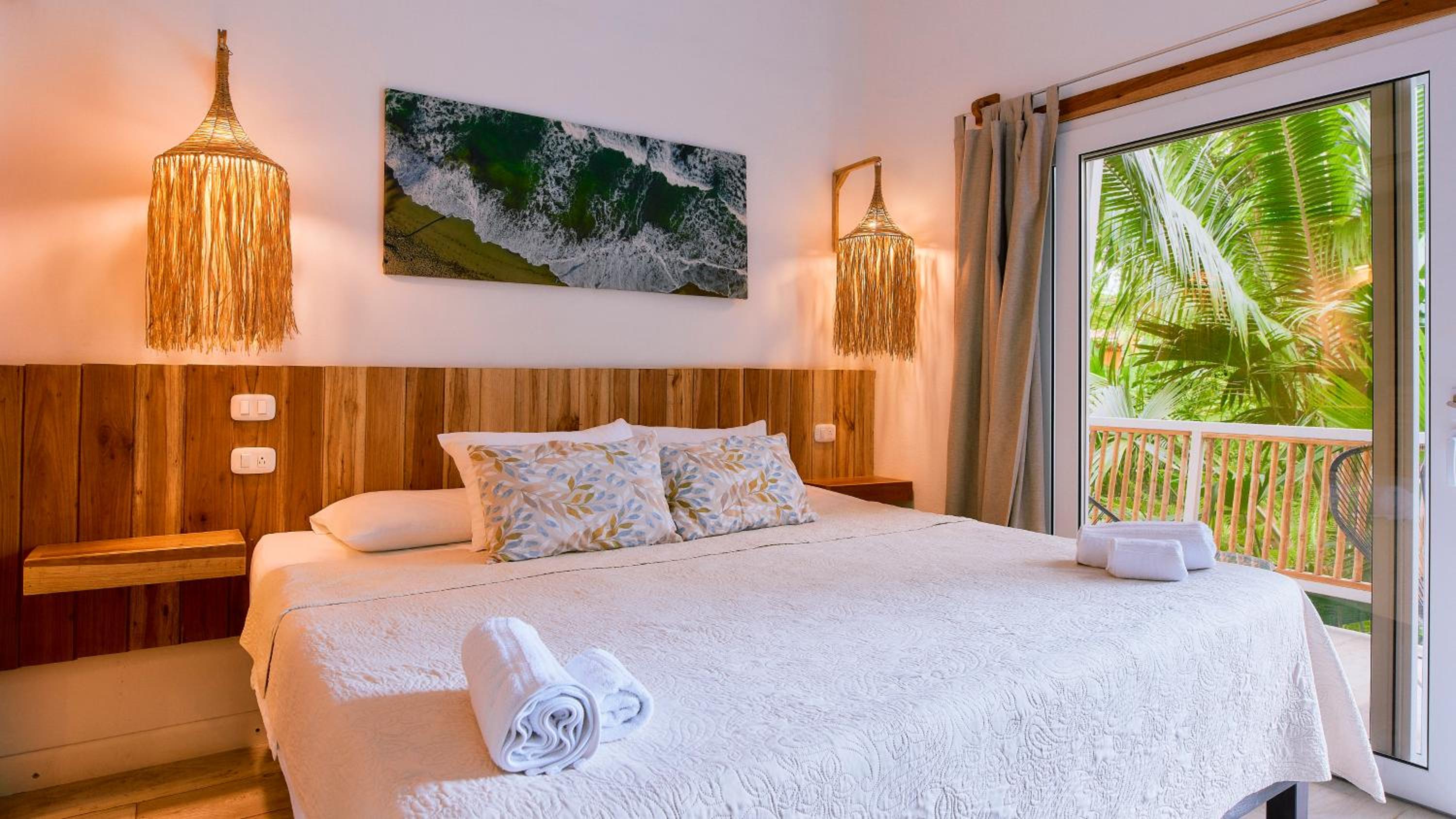 King Room with Garden View - Photo 11