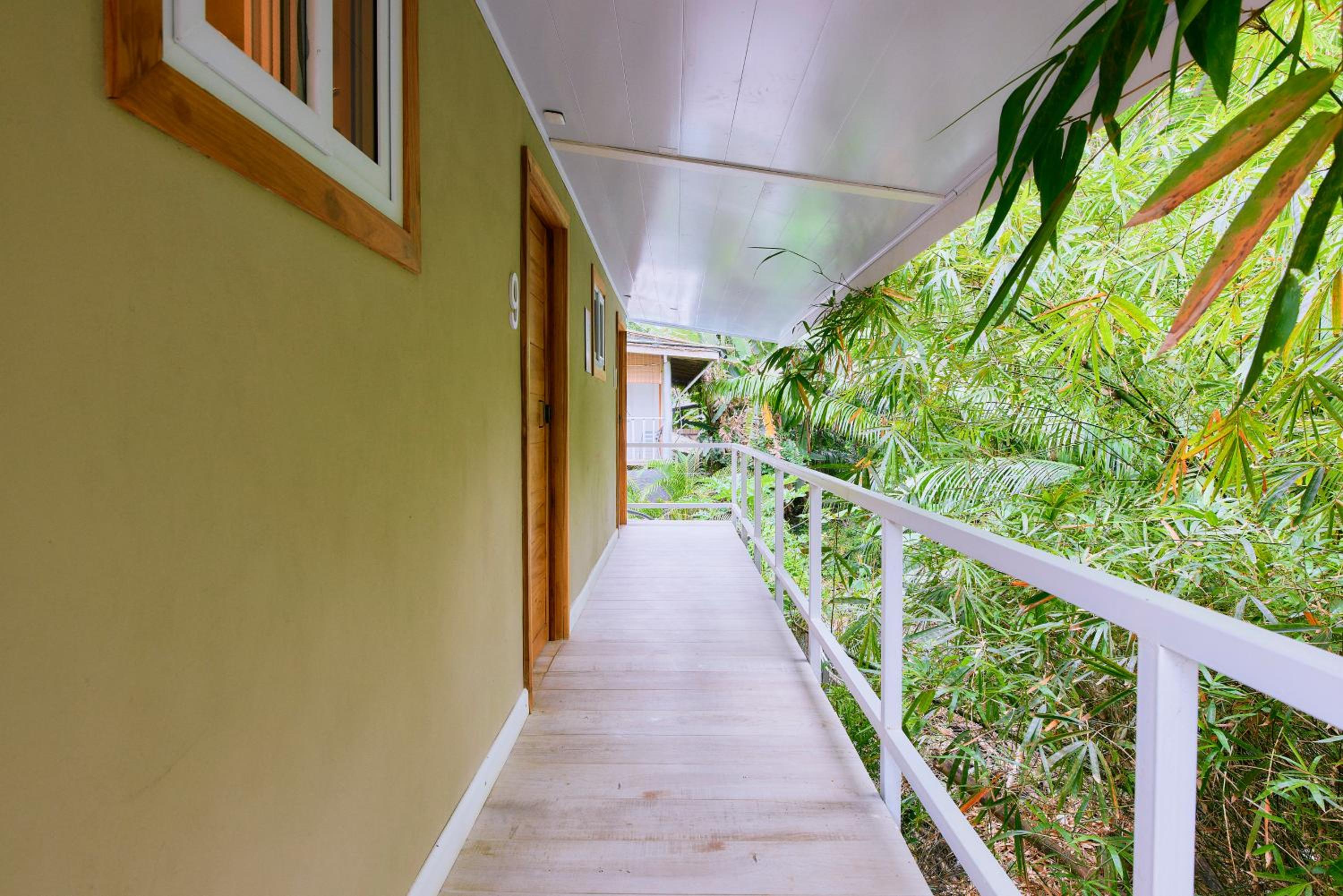 King Room with Garden View - Photo 3