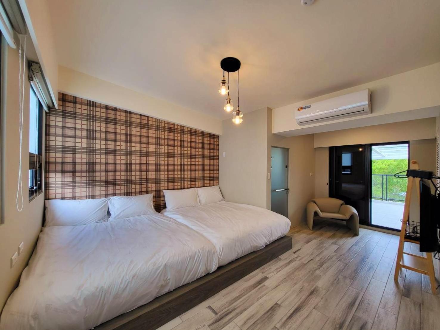 Quadruple Room with Bath photo 1