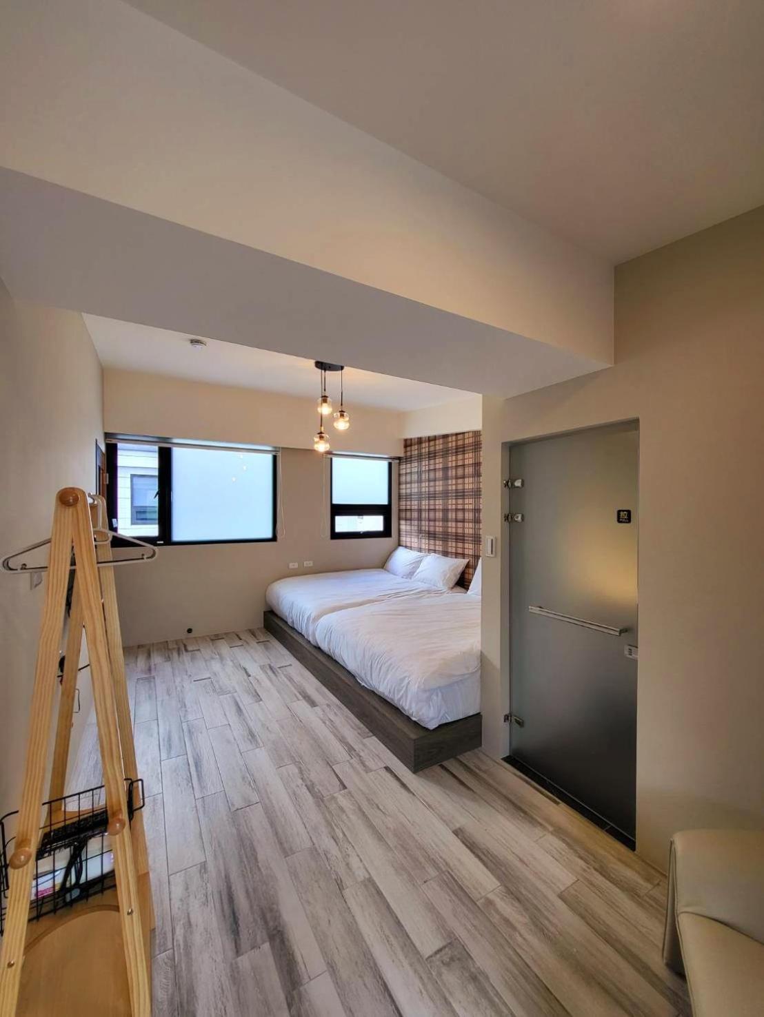 Quadruple Room with Bath photo 3
