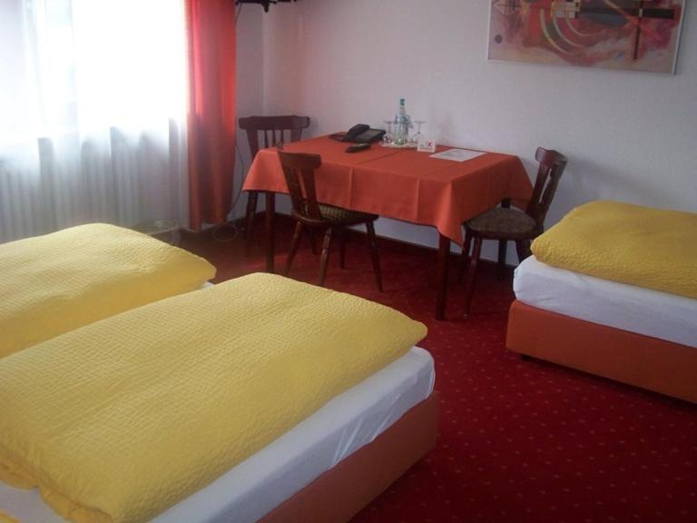 Triple Room photo 2