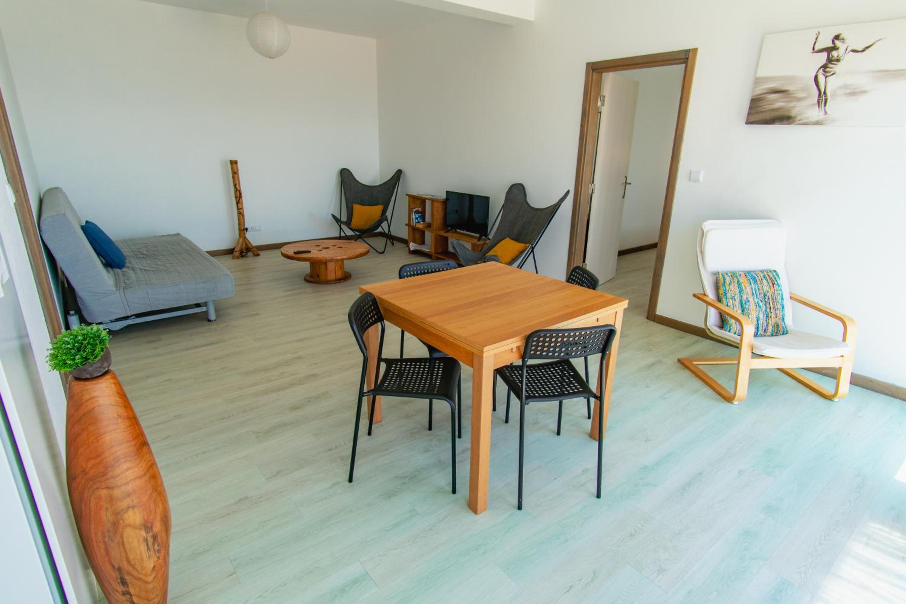Apartment - Ground Floor - Photo 4