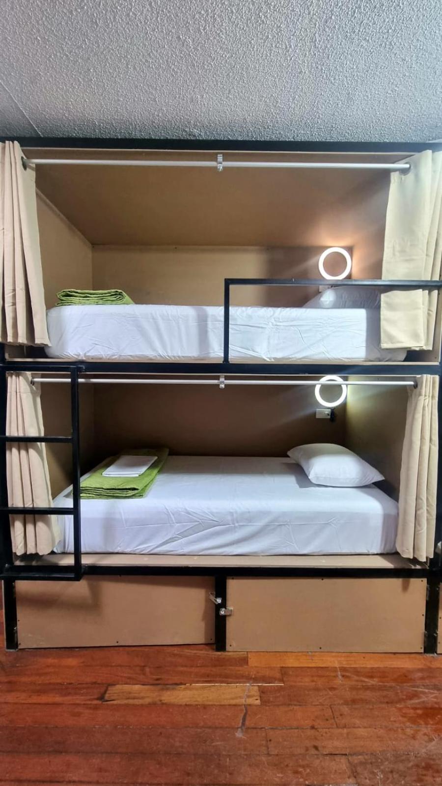 Single Bed in Mixed Dormitory Room photo 2