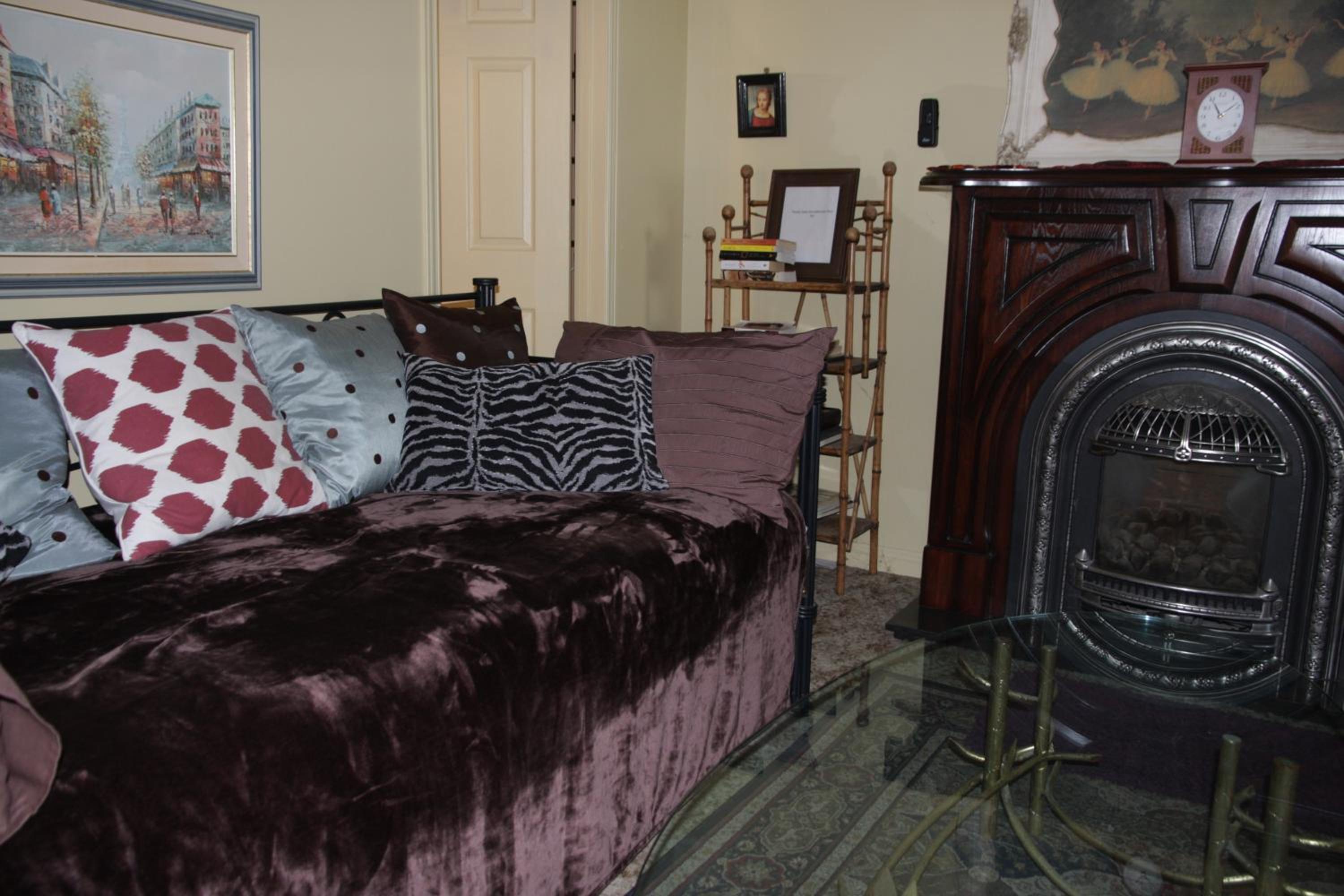 Deluxe King Studio photo 1