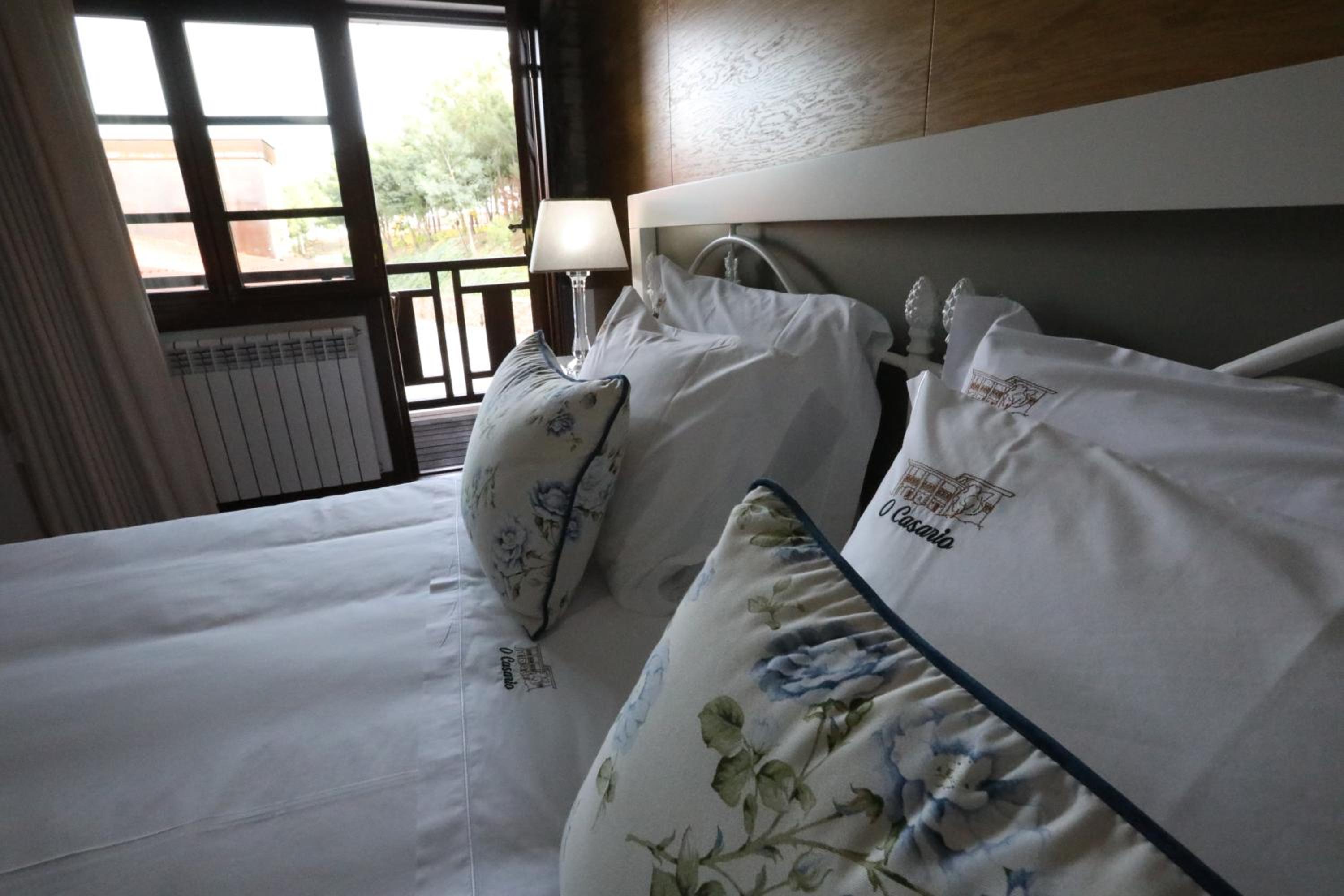 Double Room with Private Bathroom - Photo 4