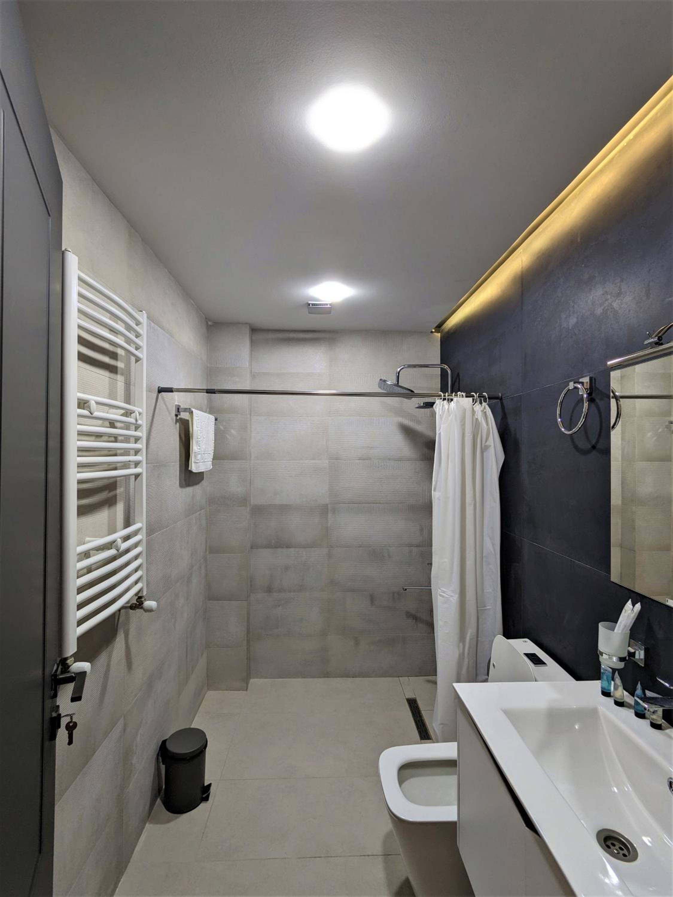 Standard Double or Twin Room with Balcony photo 3