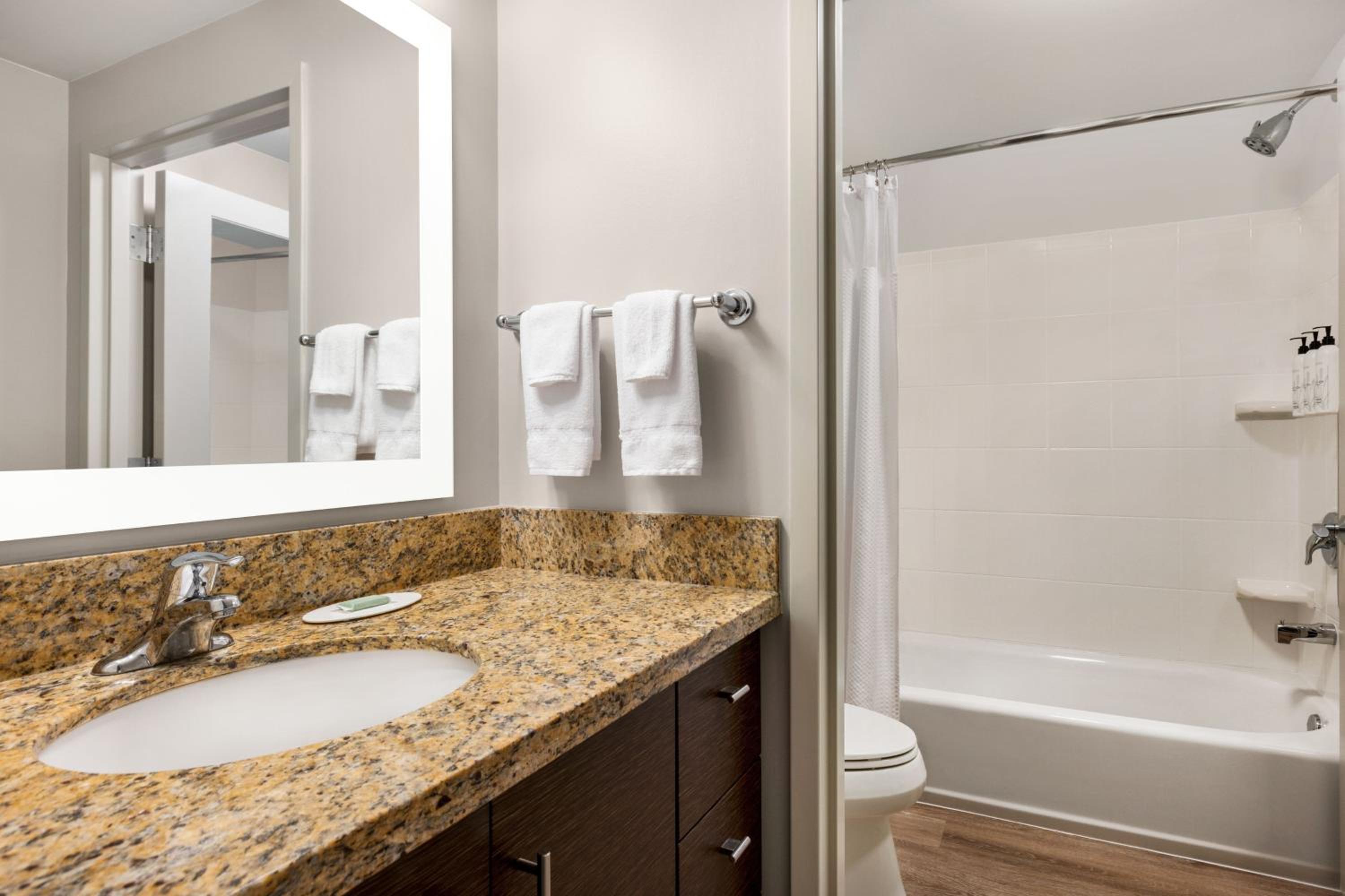 Two Bedroom Suite photo 3