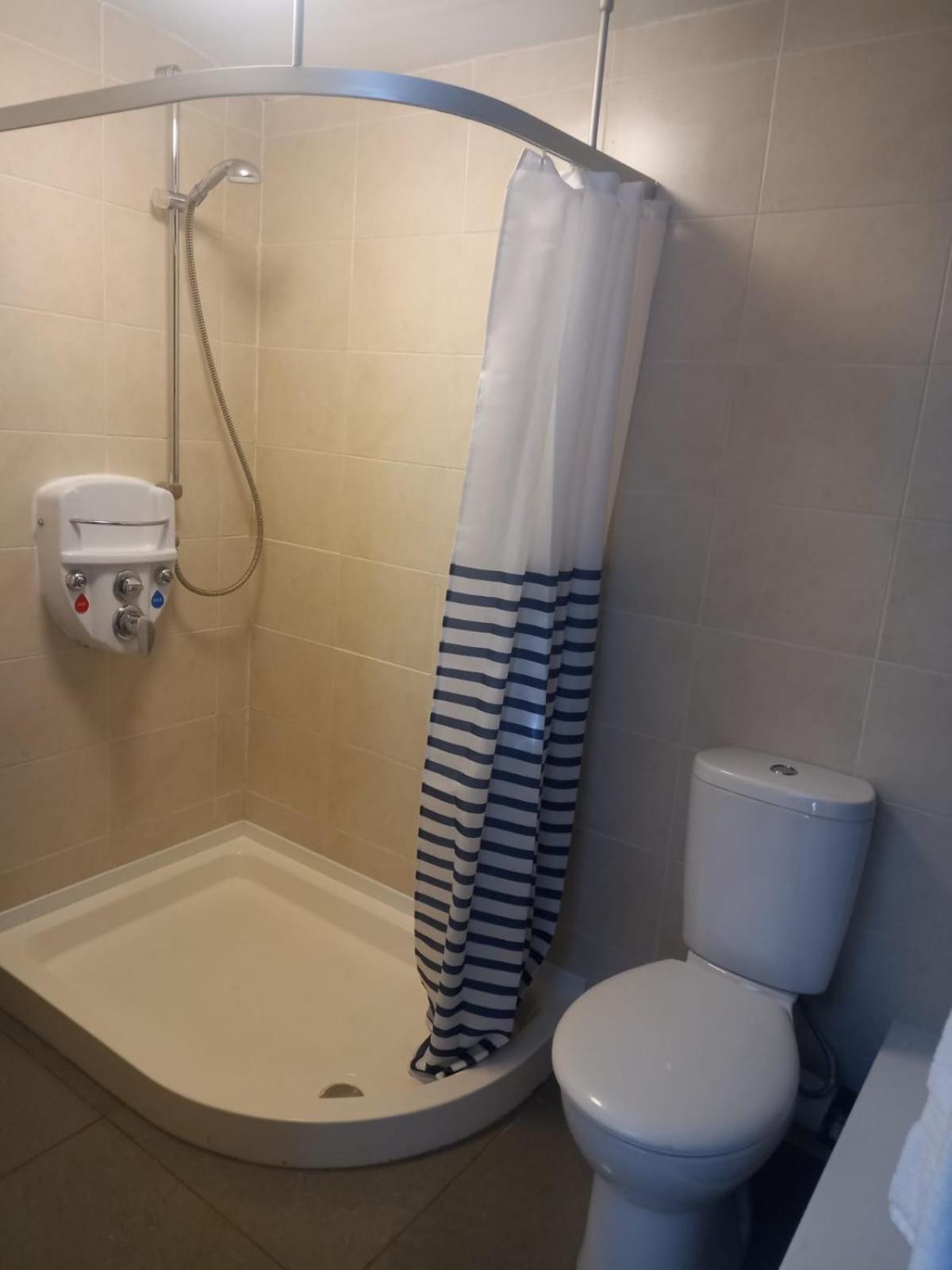 Budget Single Room photo 3
