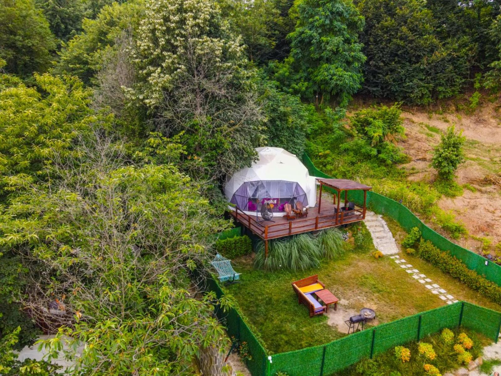 Tent with Lake view - Photo 4