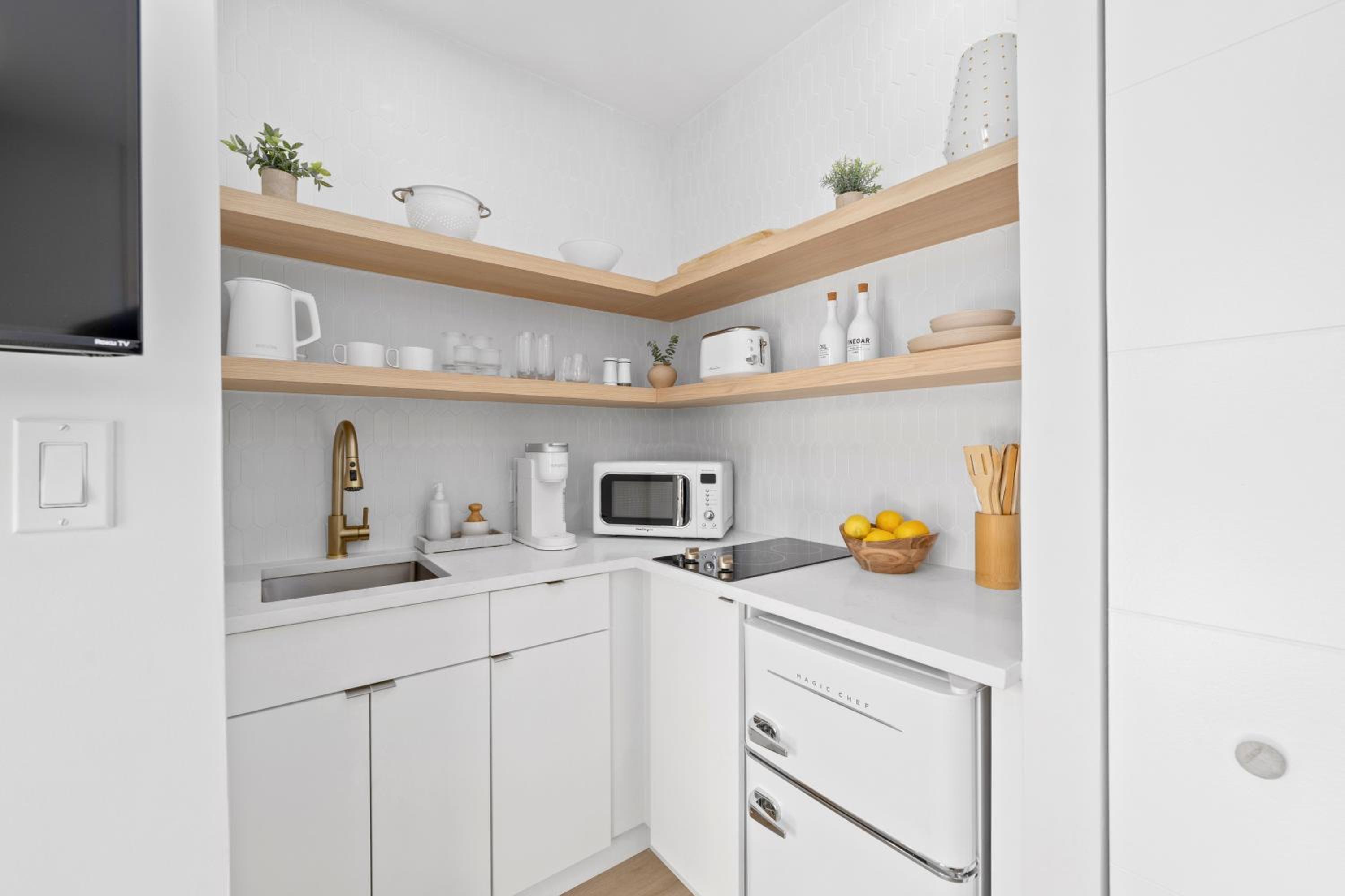 Studio Apartment photo 3