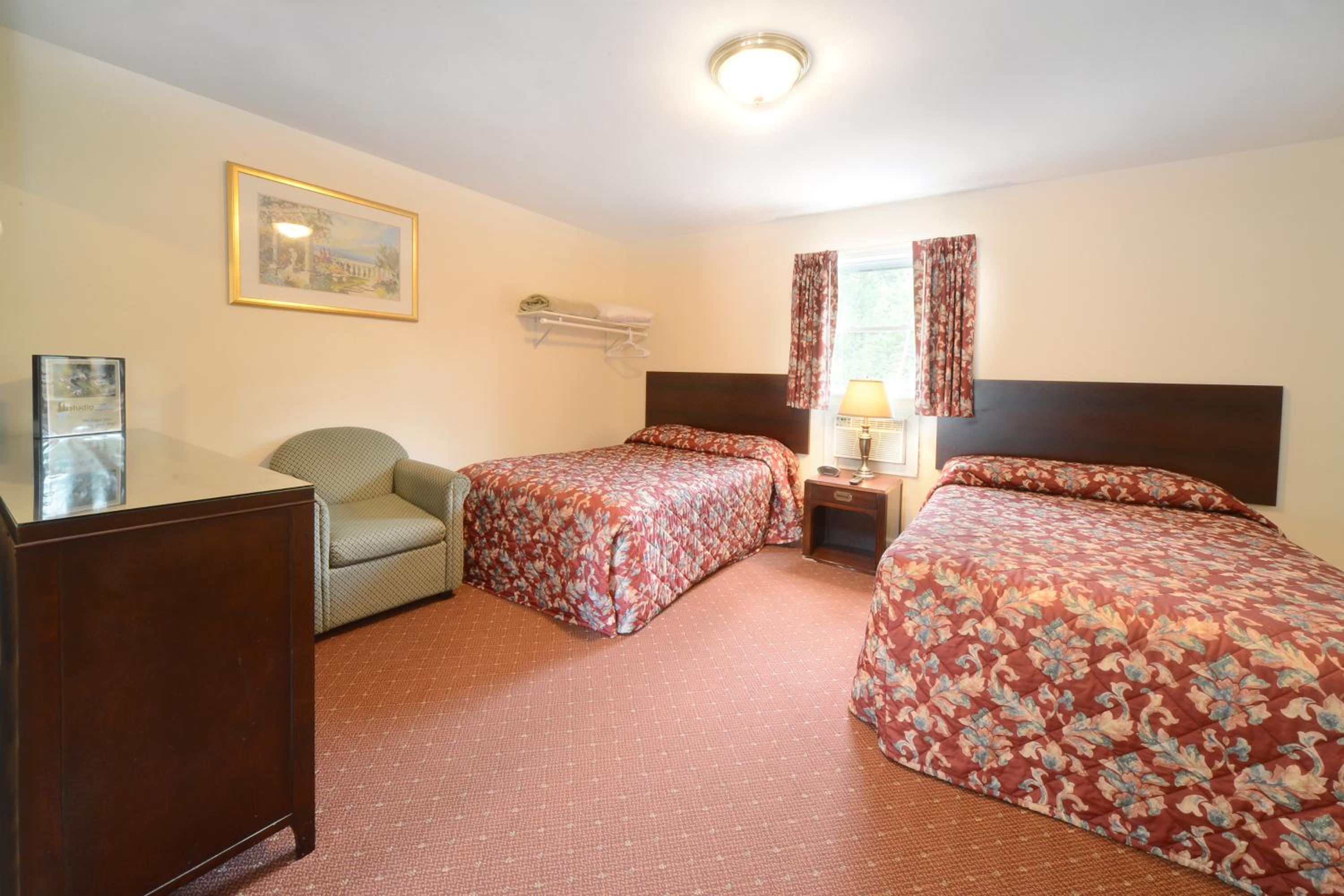 Suite with Kitchen - Photo 8
