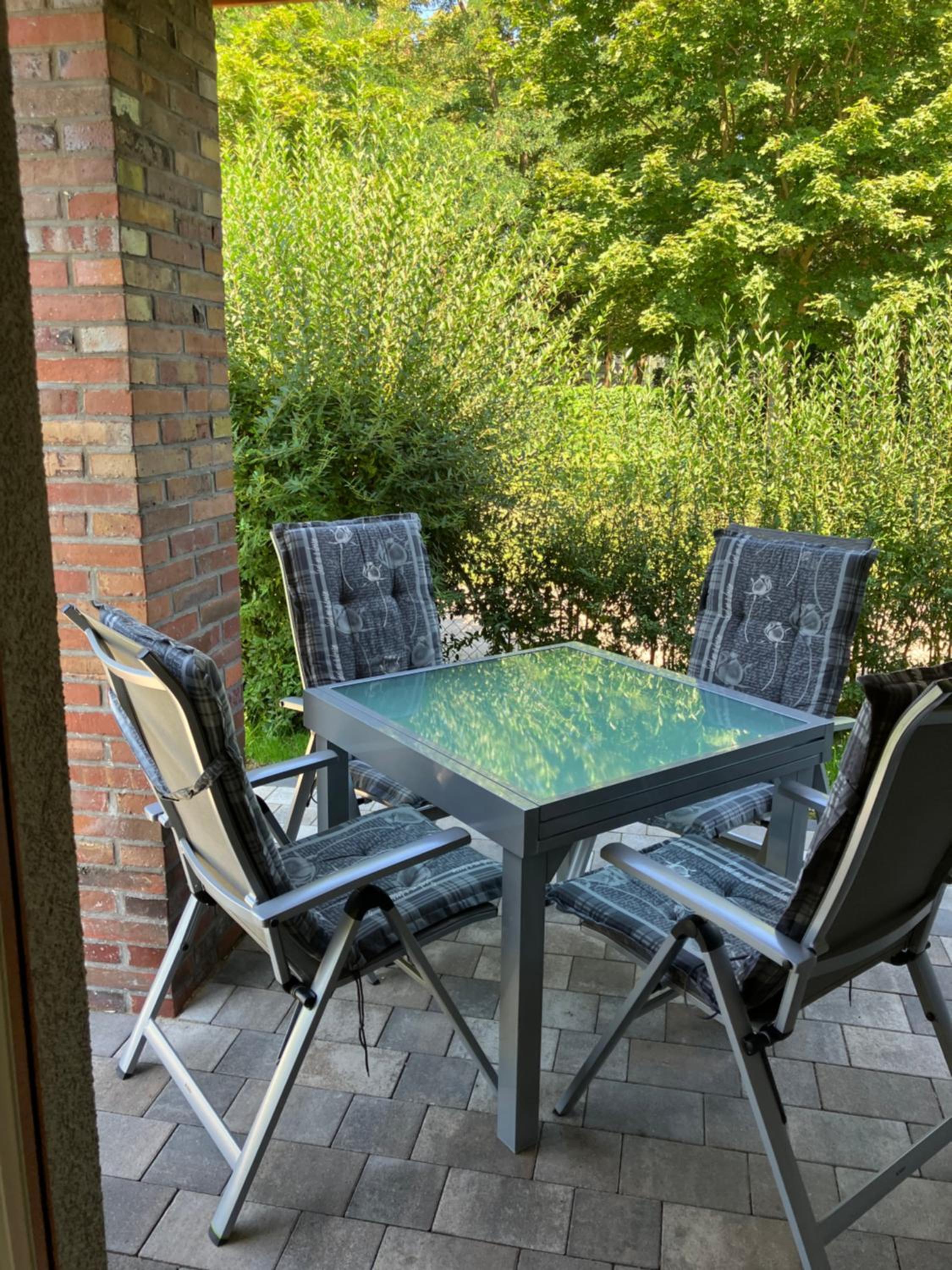 Two-Bedroom House photo 3