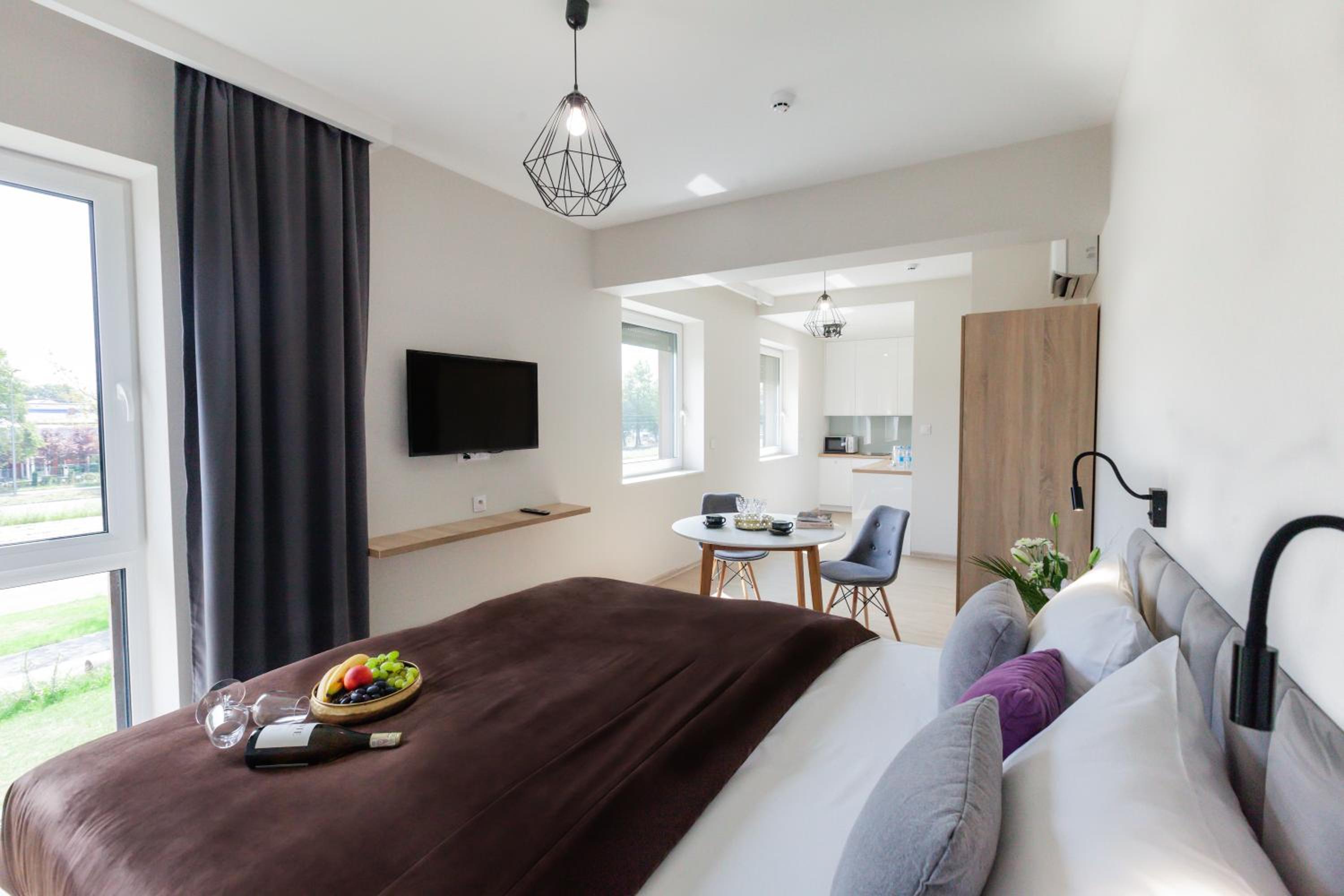 Family Studio Apartment - Photo 1