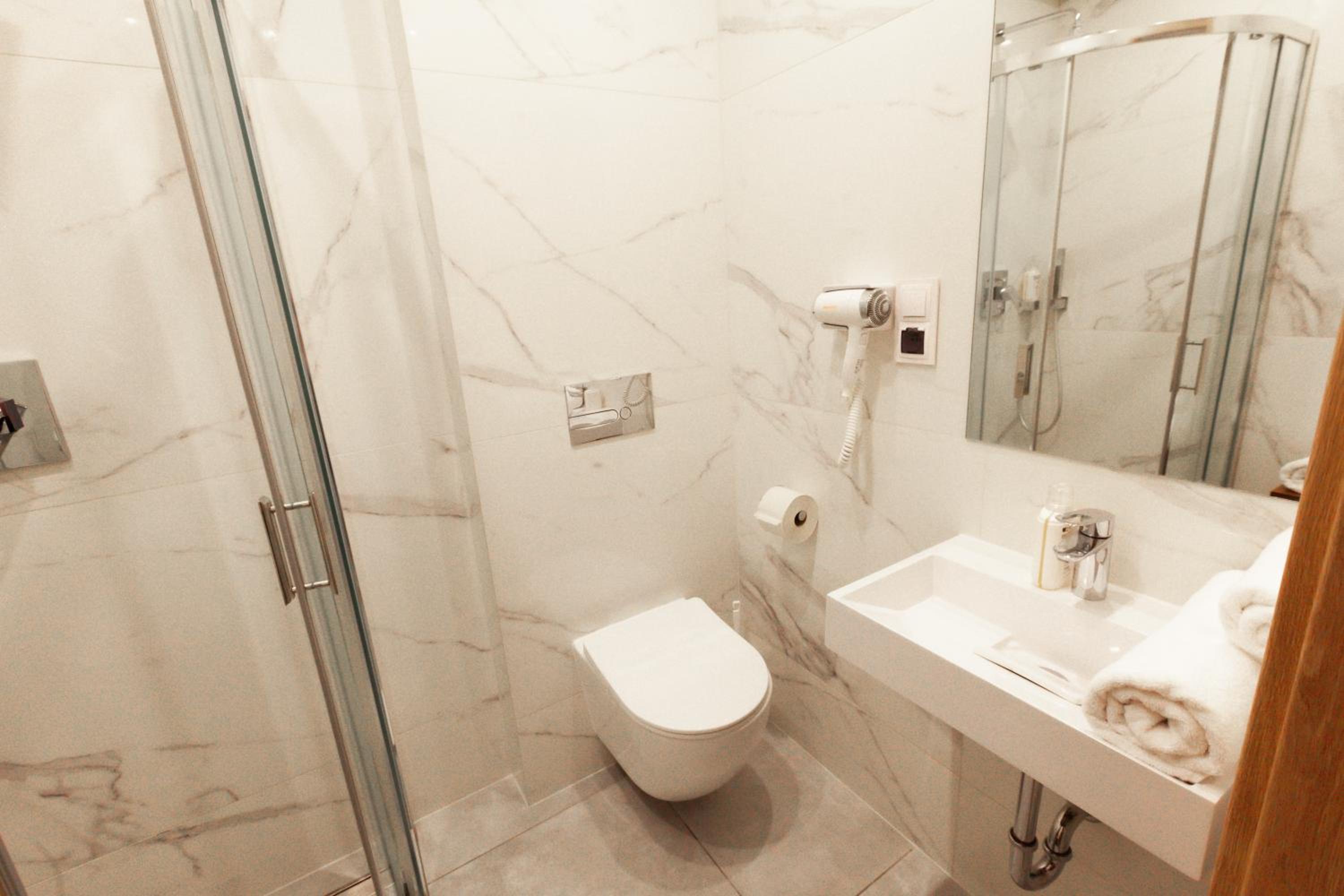 Family Studio Apartment - Photo 4