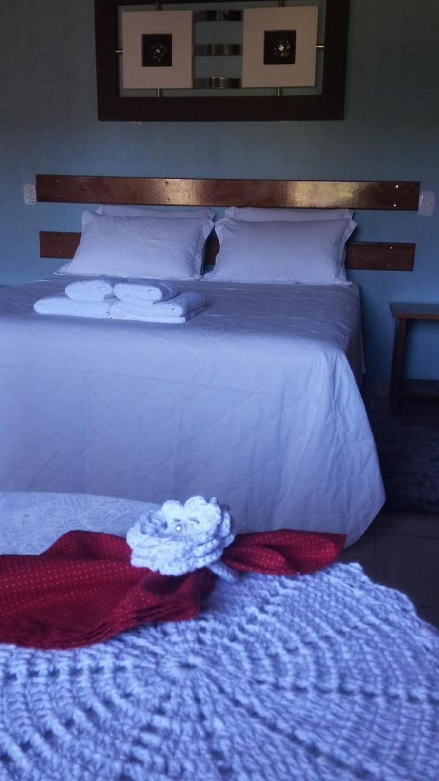 Queen Suite with Spa Bath photo 1
