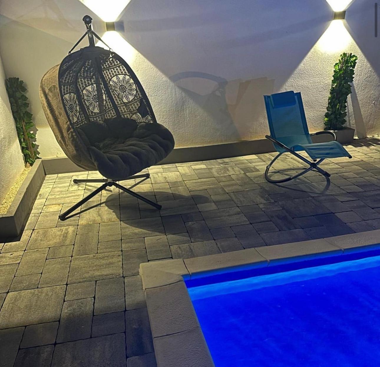 Villa photo 2