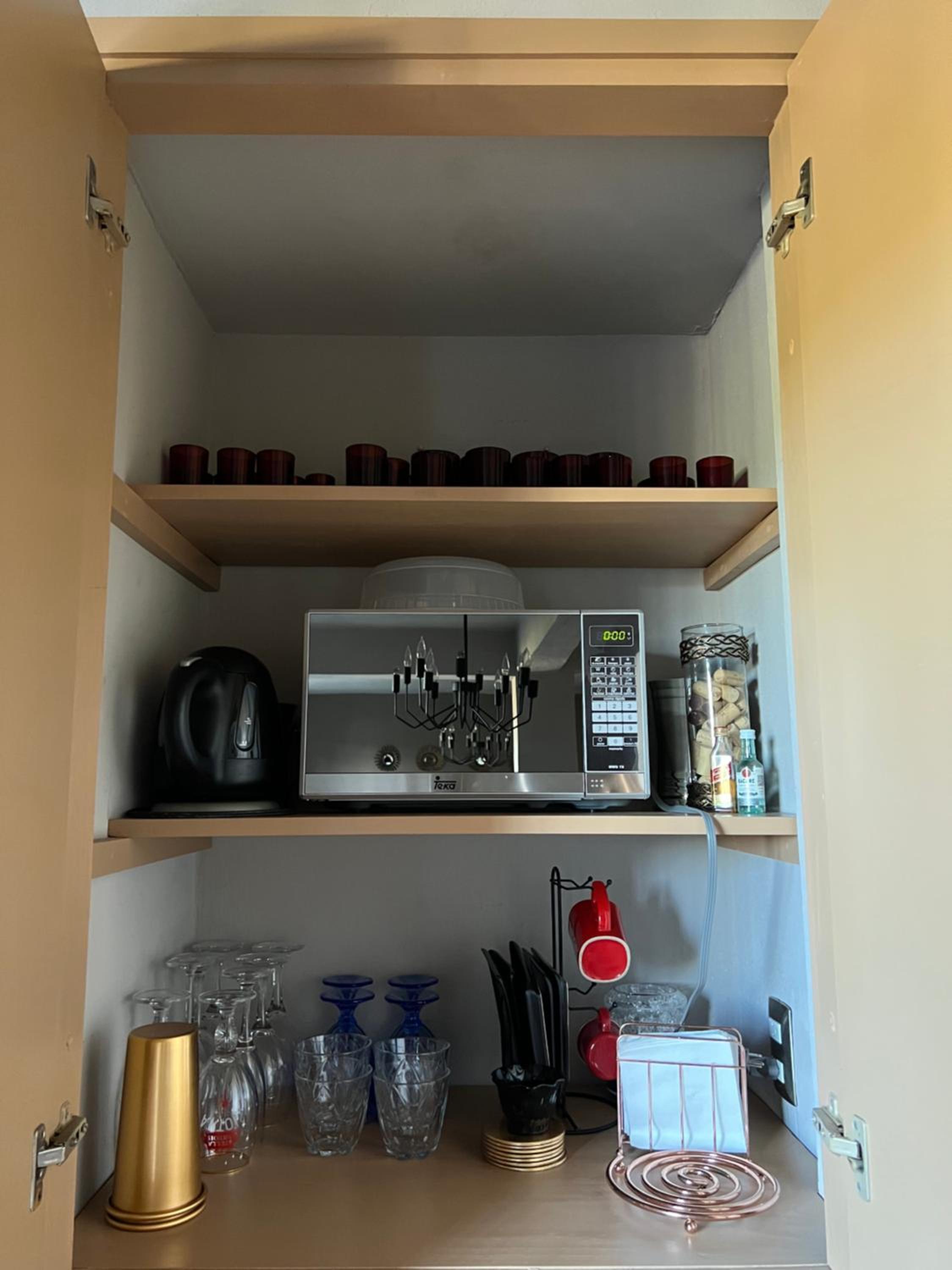 Two-Bedroom Apartment - Photo 25