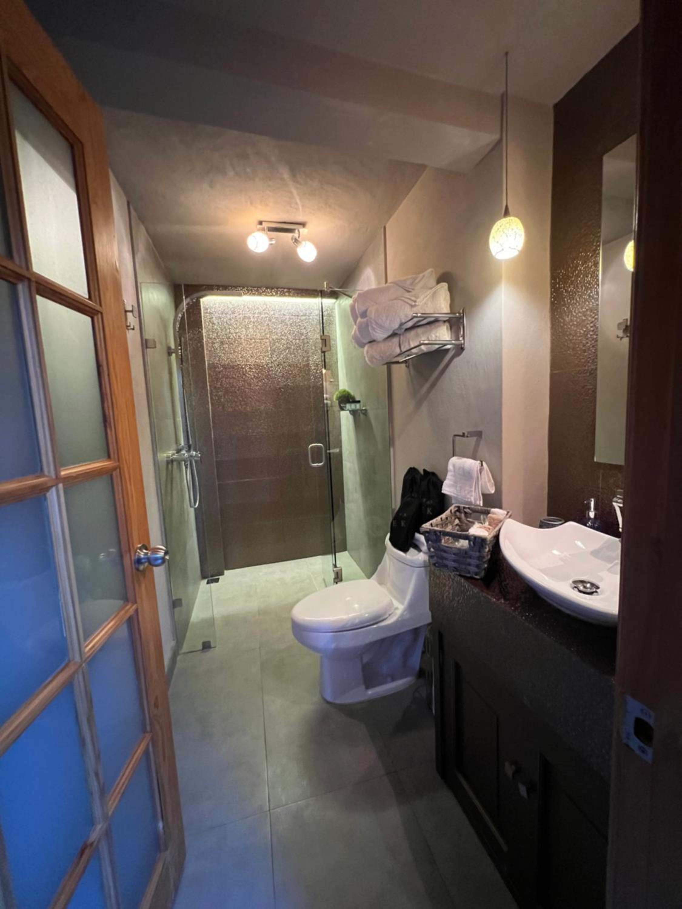 Two-Bedroom Apartment - Photo 23