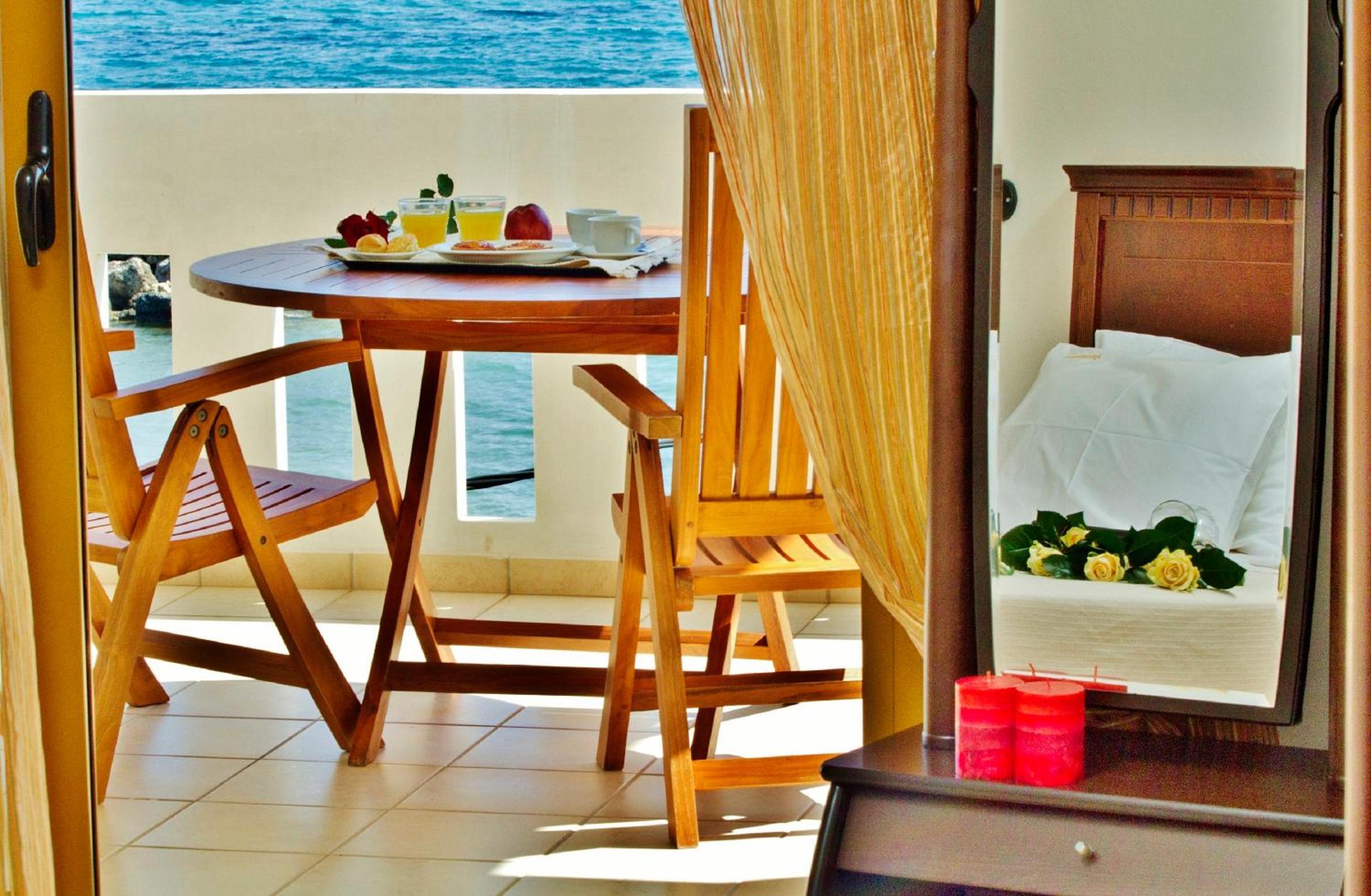 Junior Suite with Sea View photo 2