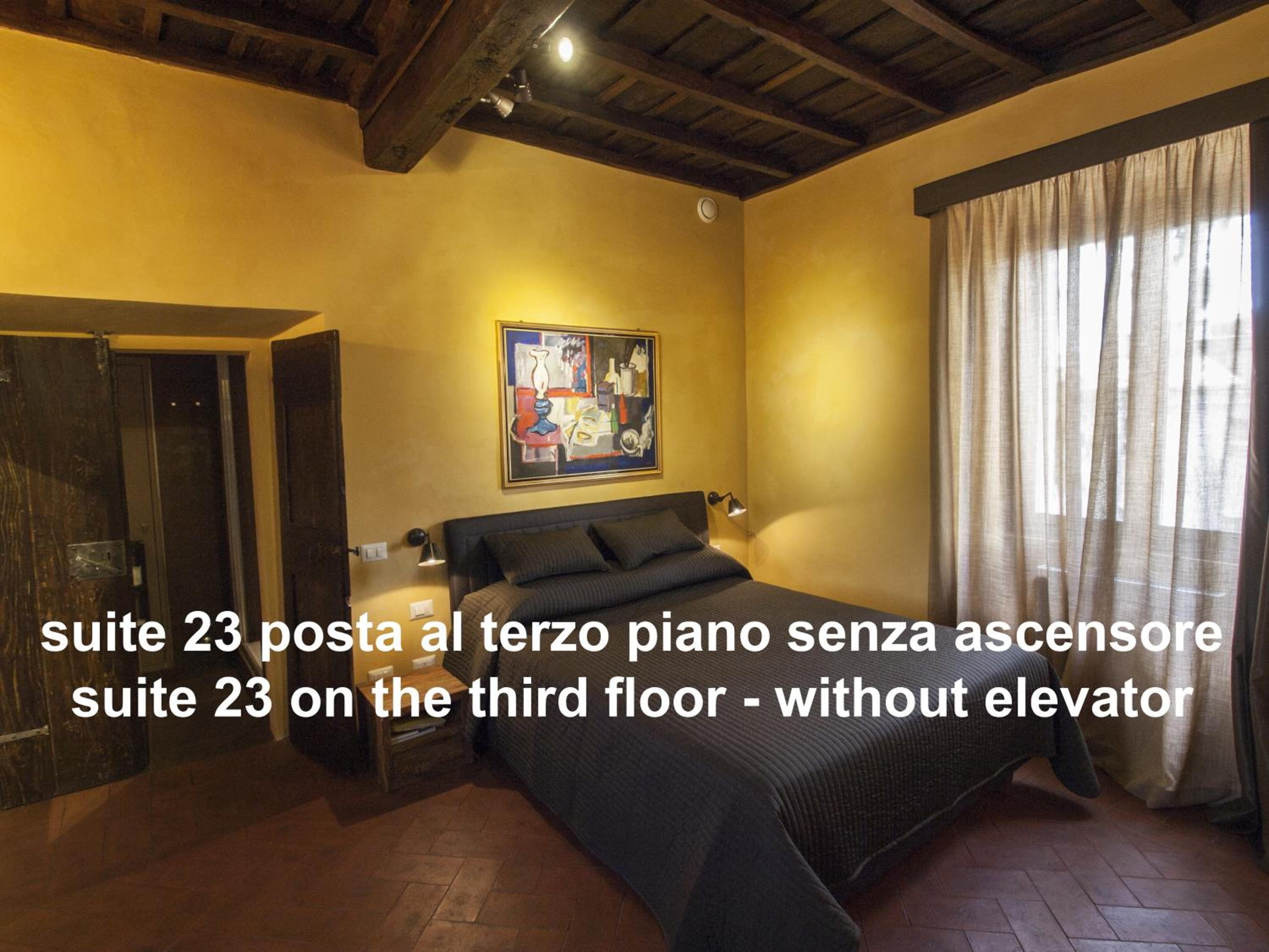 One-Bedroom Suite with Sofa Bed photo 1