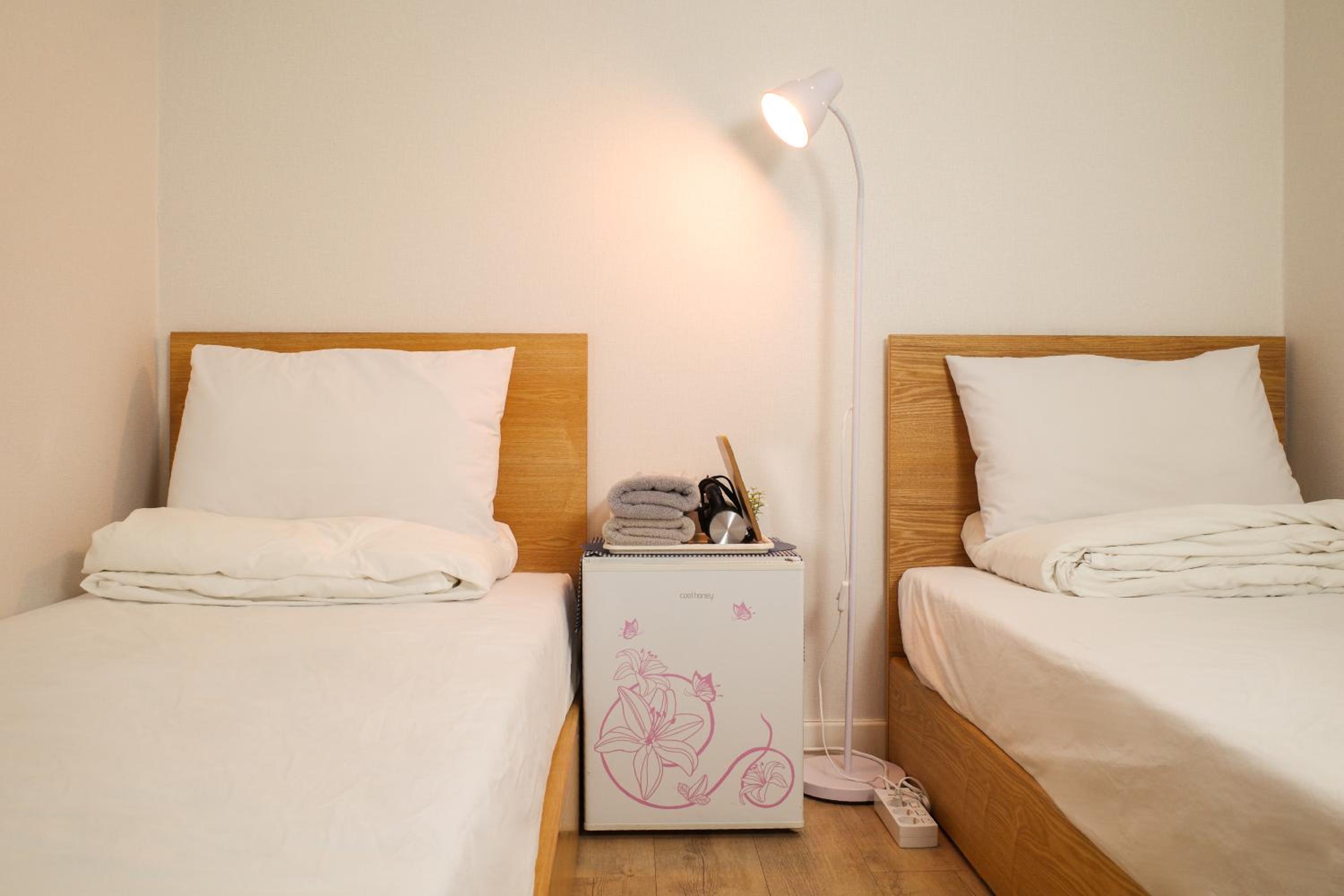Twin Room - No Window — the supplier's photographs — photo 6