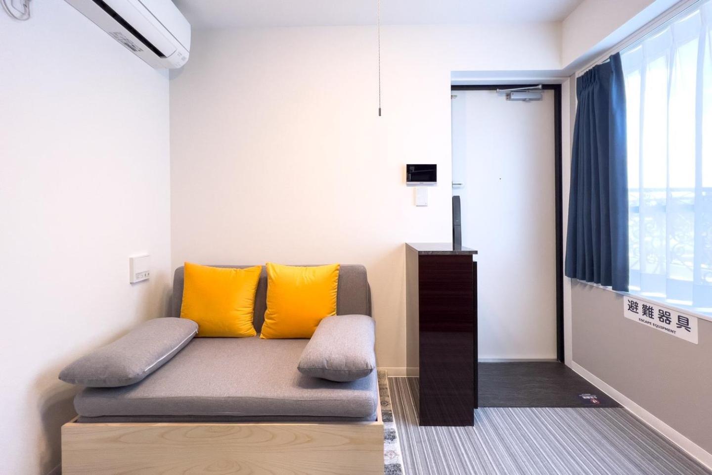 One-Bedroom Apartment photo 2