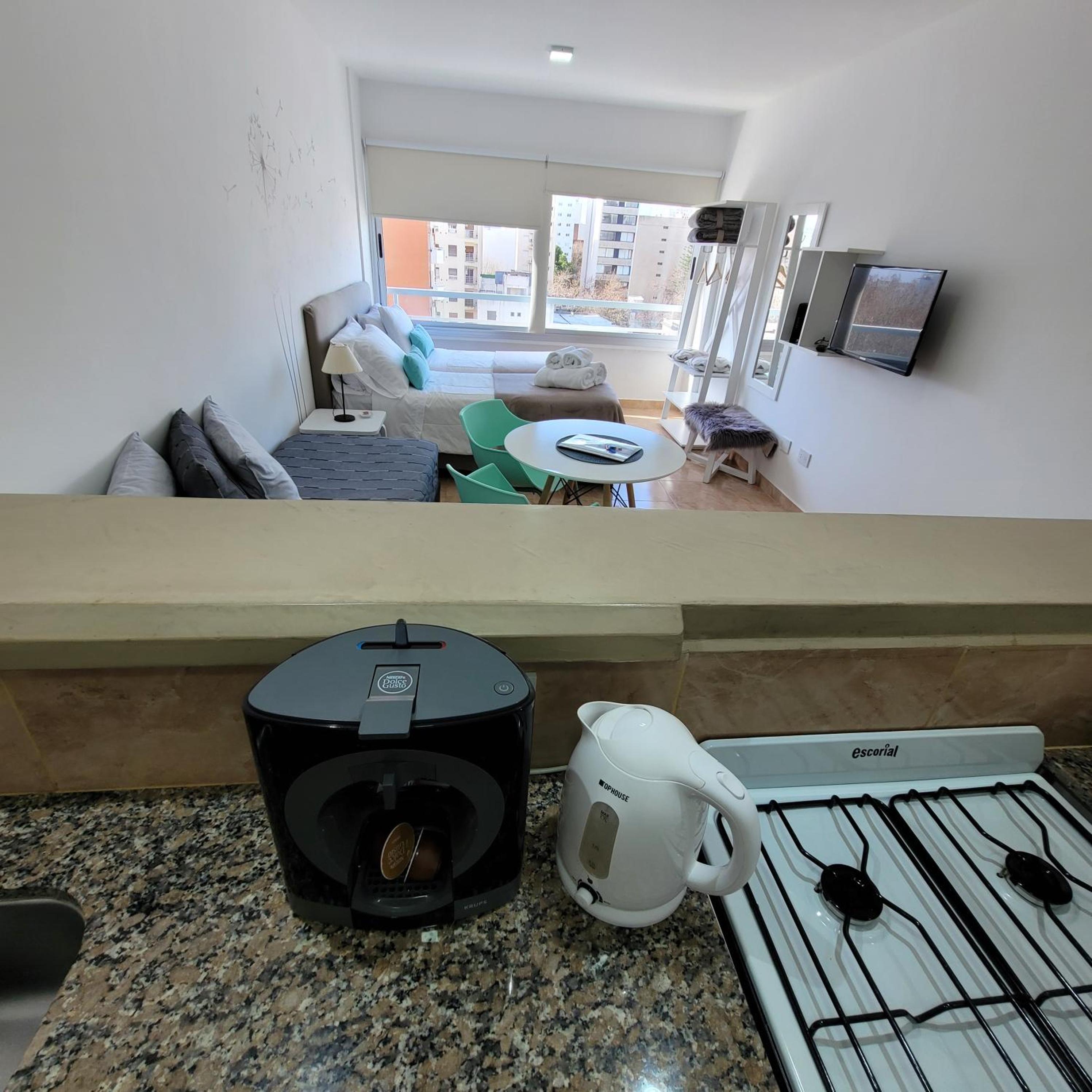 One-Bedroom Apartment photo 2