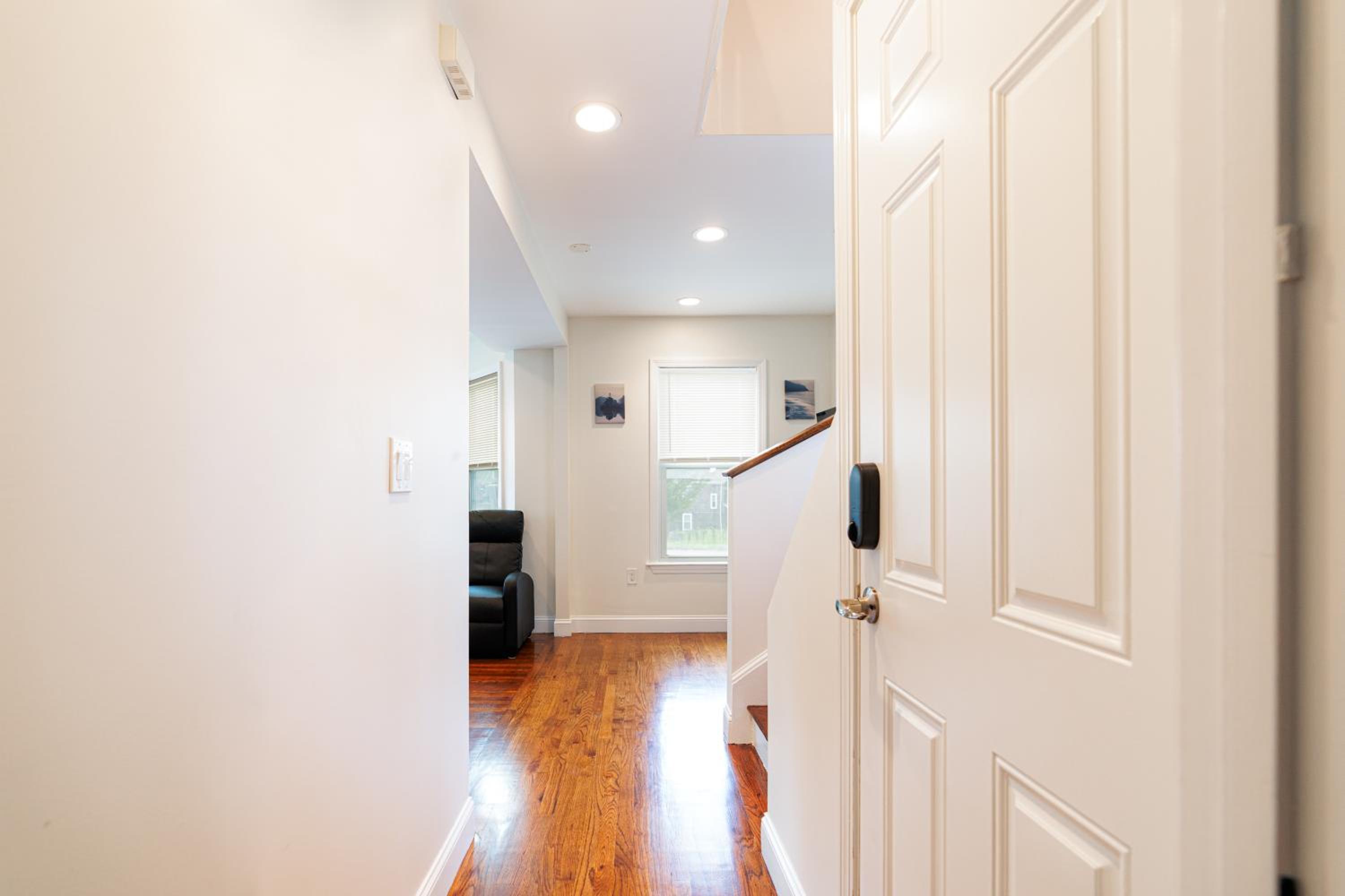 Apartment photo 1