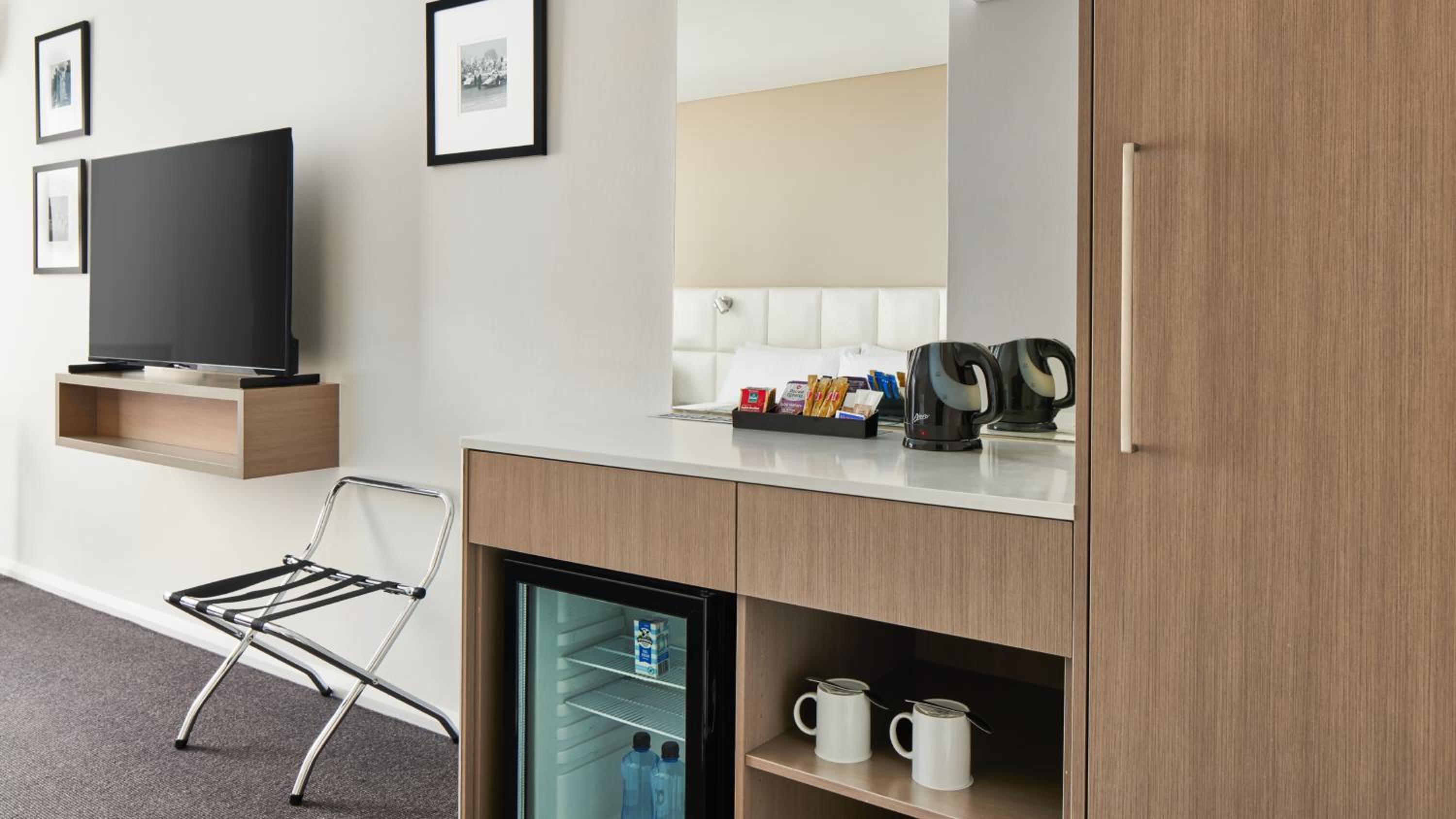 Standard King Room with Sofa Bed