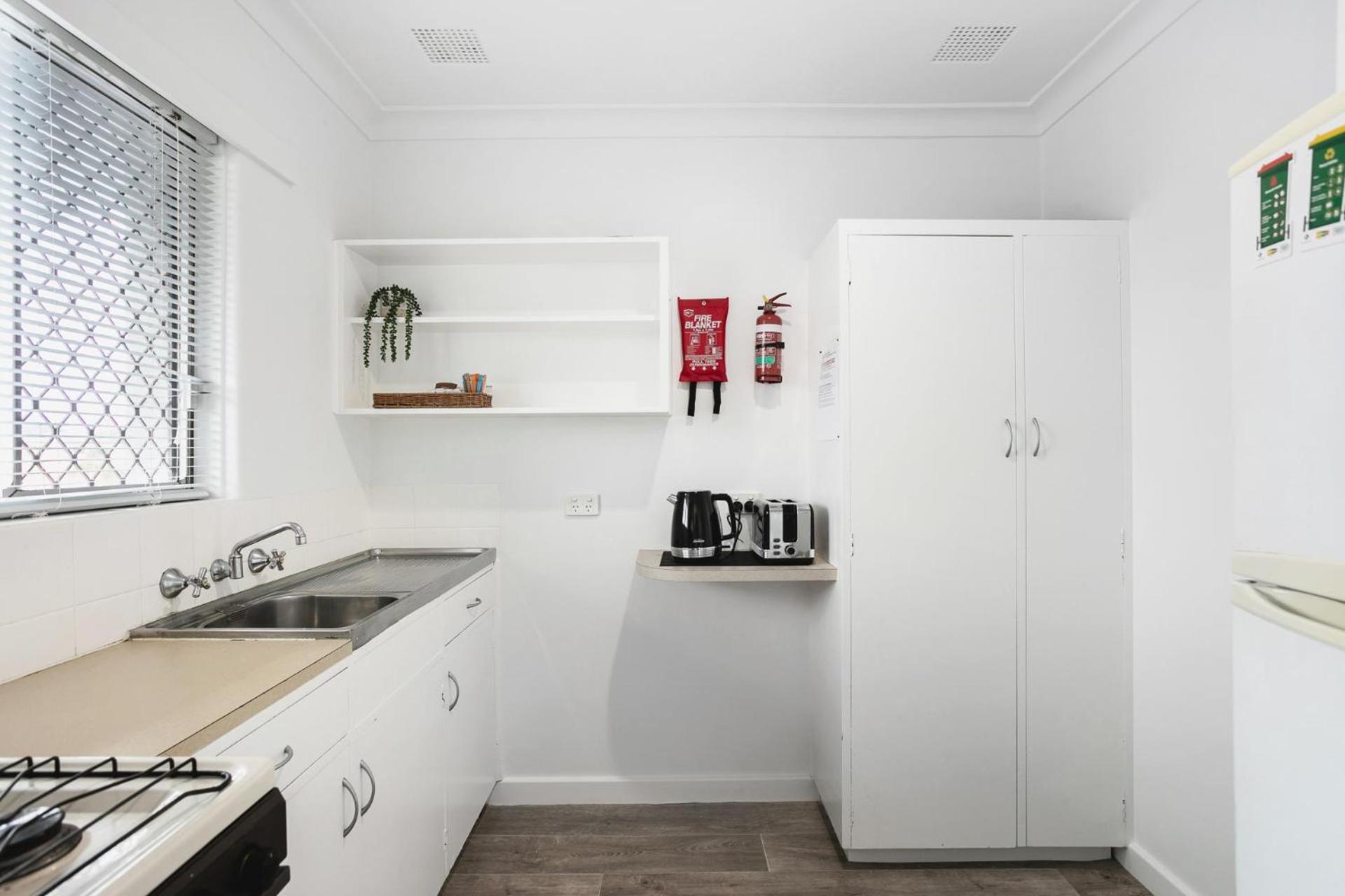 Studio Apartment photo 3