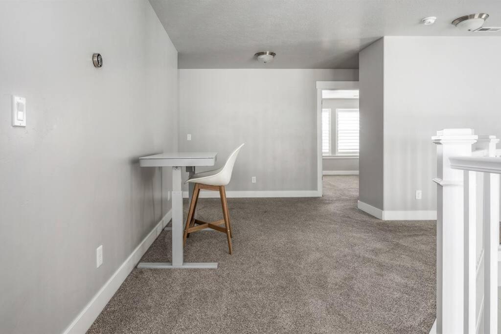 Four-Bedroom House photo 1