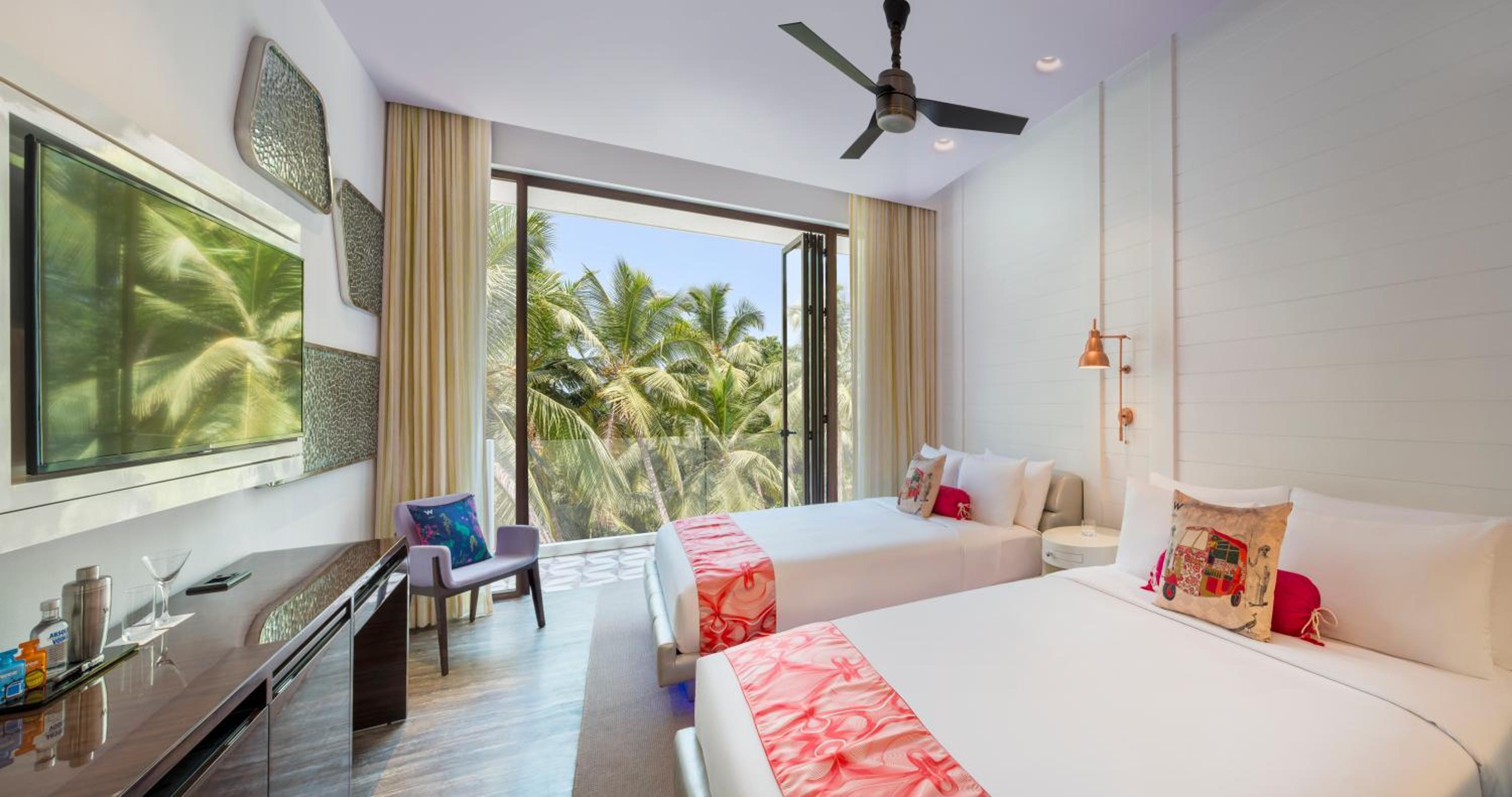 2 Queen Beds, Grand Superior Guest Room, Balcony 2 Queen Beds, Grand Superior Guest Room, Balcony