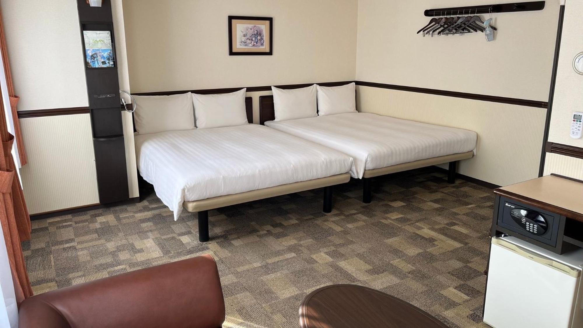 Deluxe Twin Room - Smoking photo 1