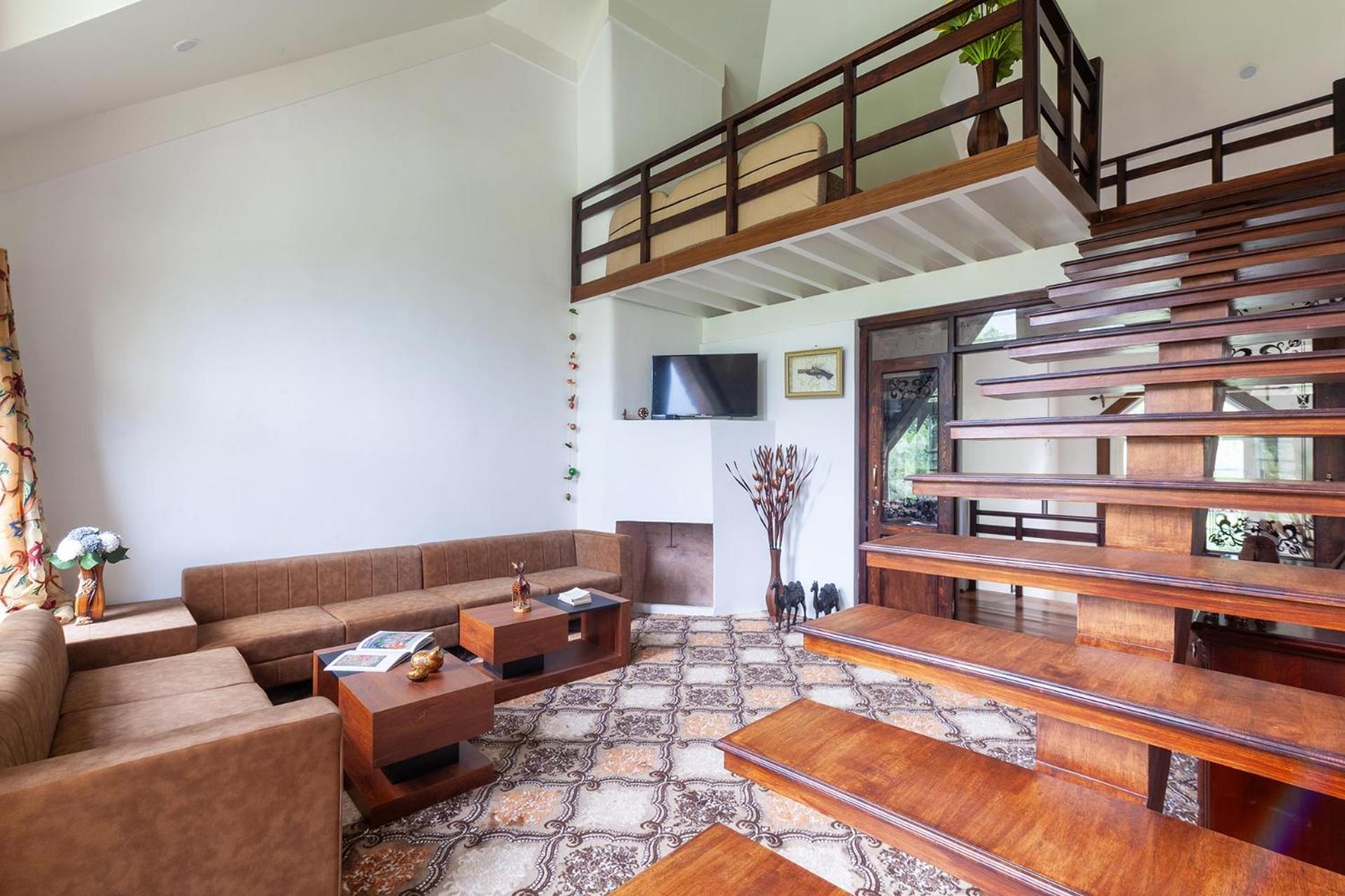 Villa photo 1