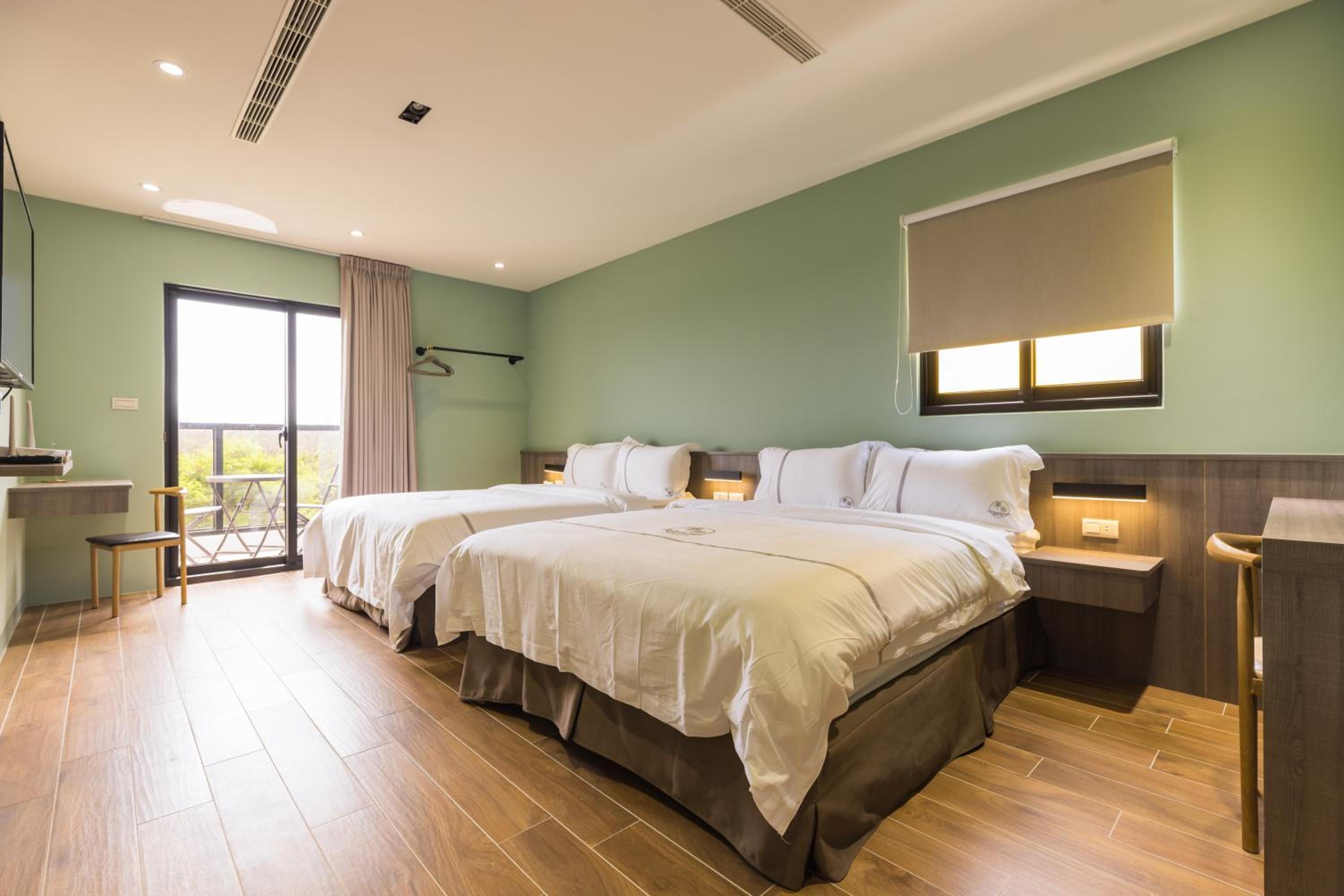 Quadruple Room with Sea View photo 3