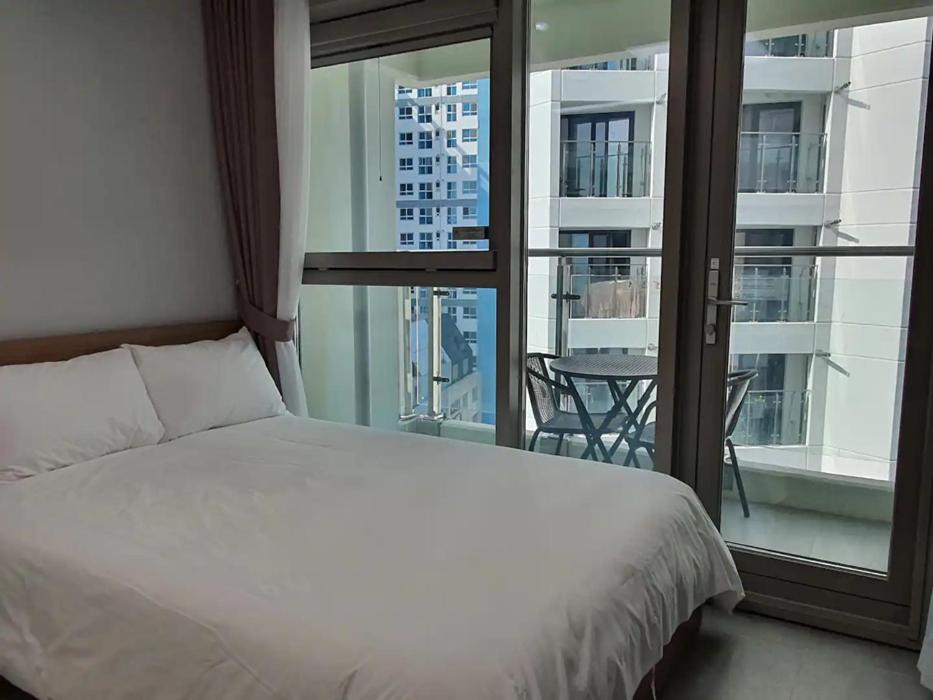 Standard Double Room with City View