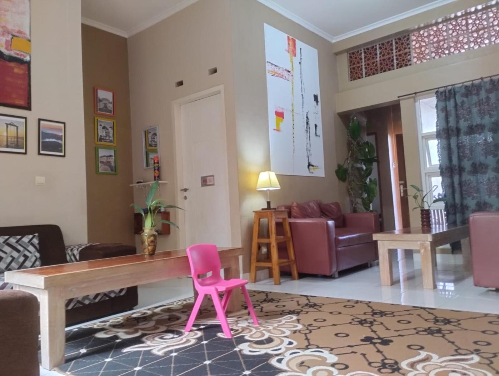 Four-Bedroom House photo 1