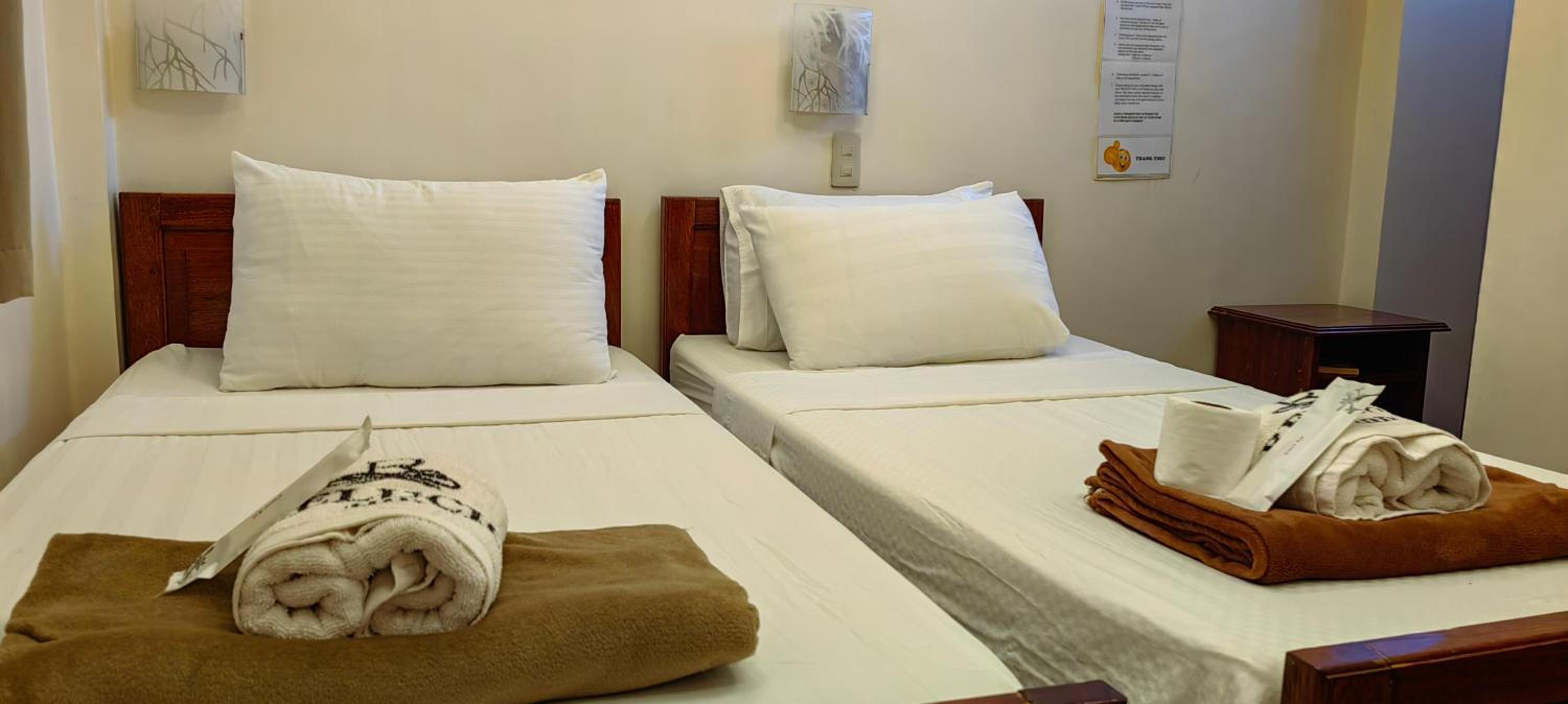 Deluxe Double Or Twin Room photo 3