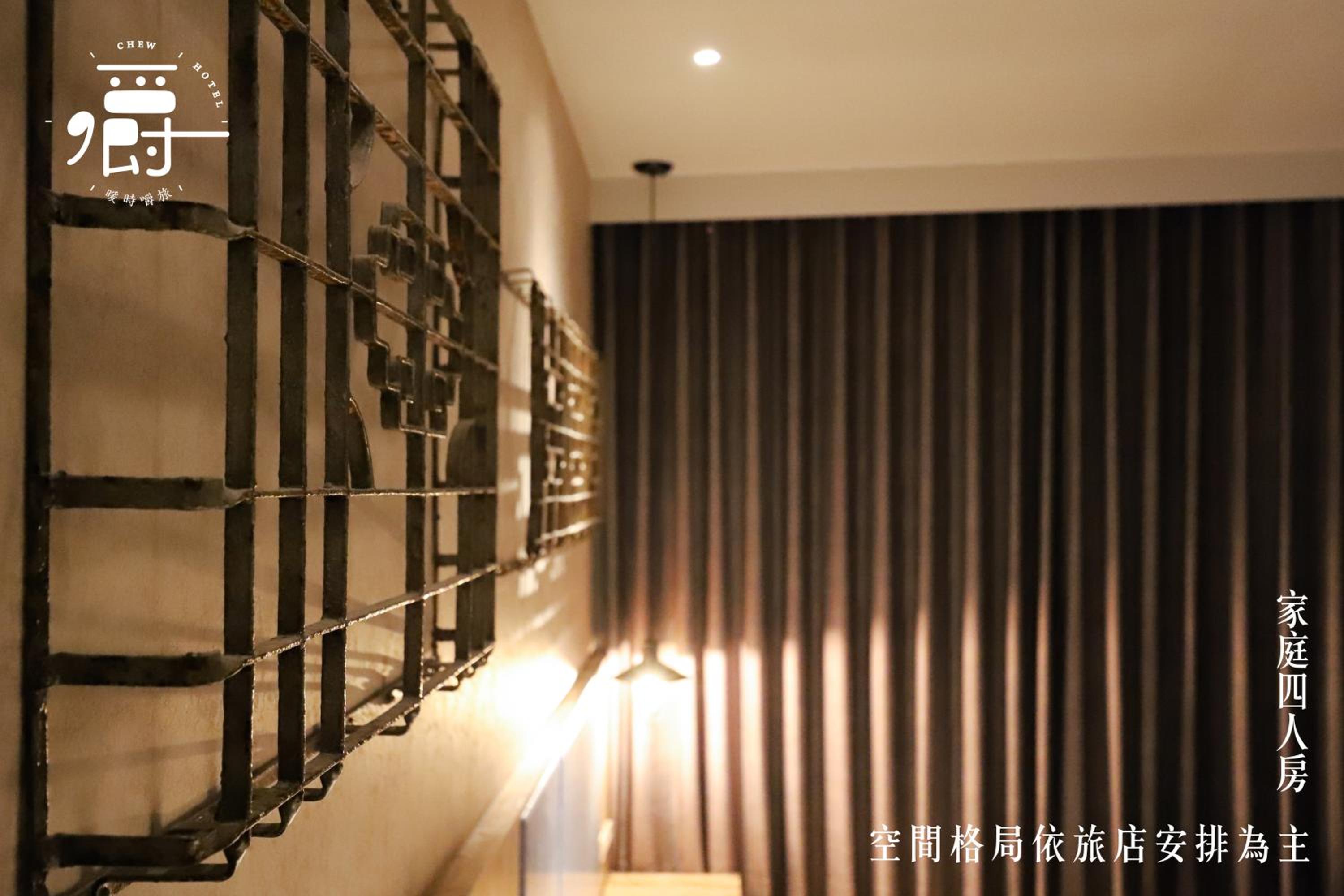 Deluxe Quadruple Room - Photo 11