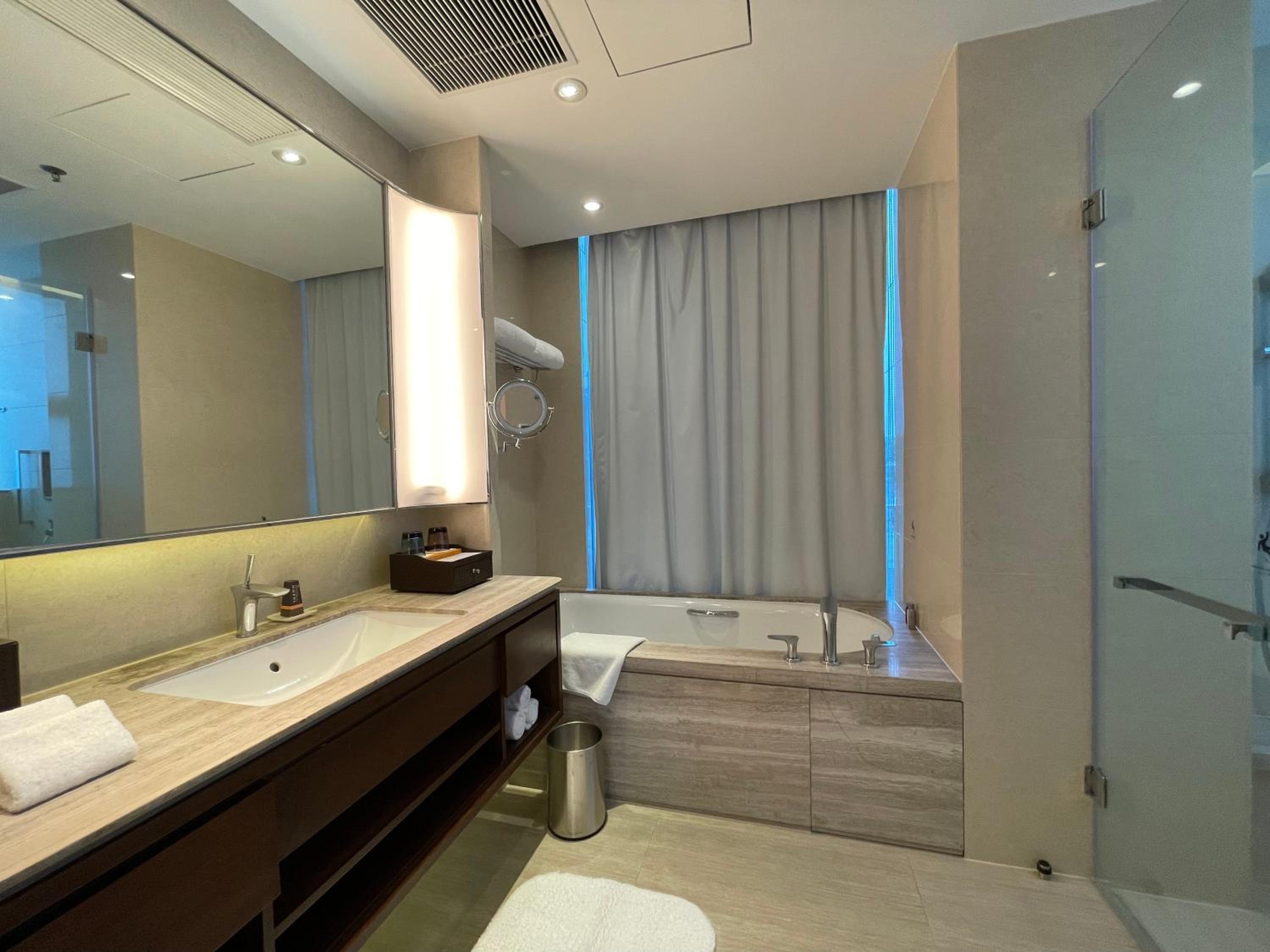 Two Bedroom Apartment with City View