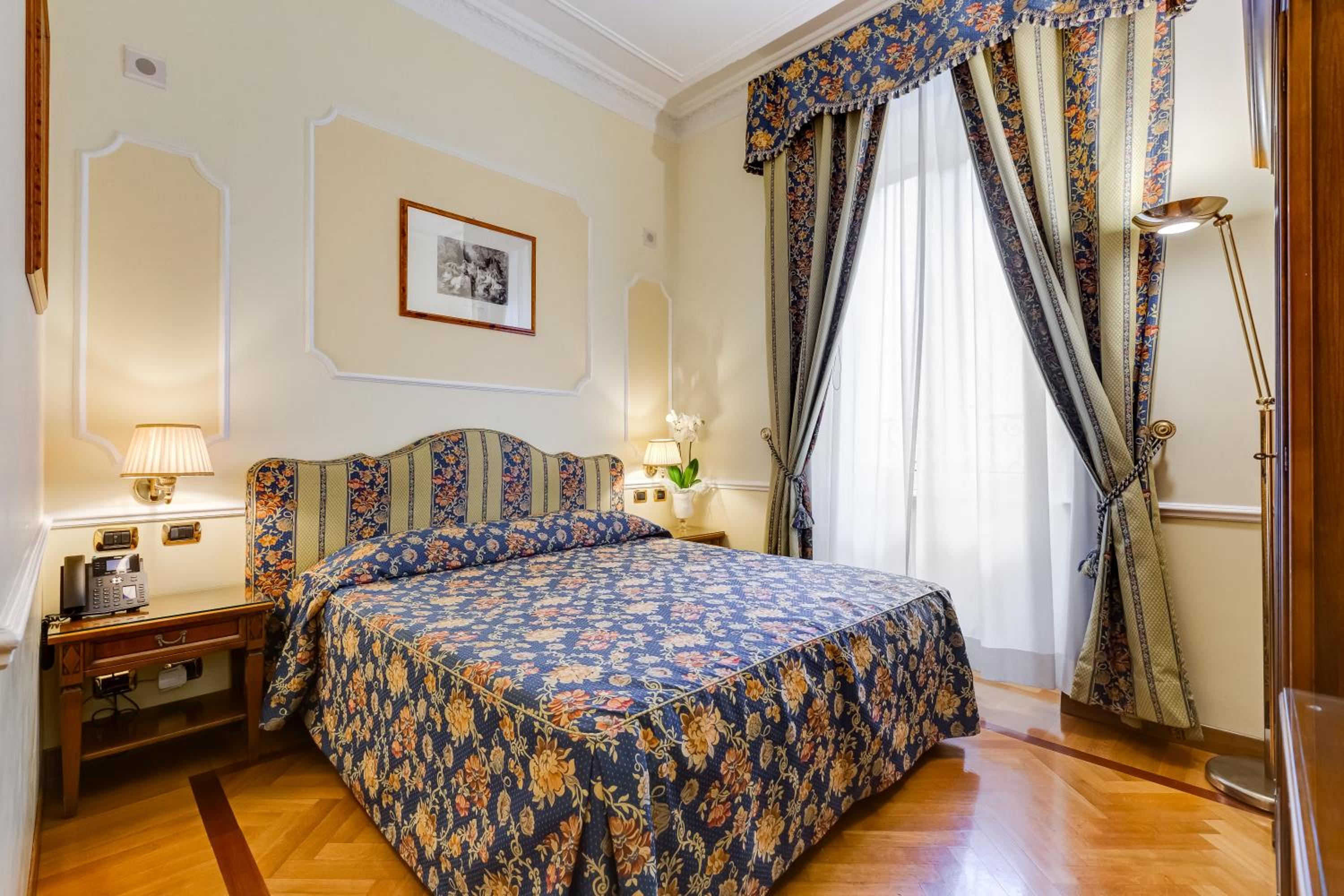 Double or Twin Room photo 1