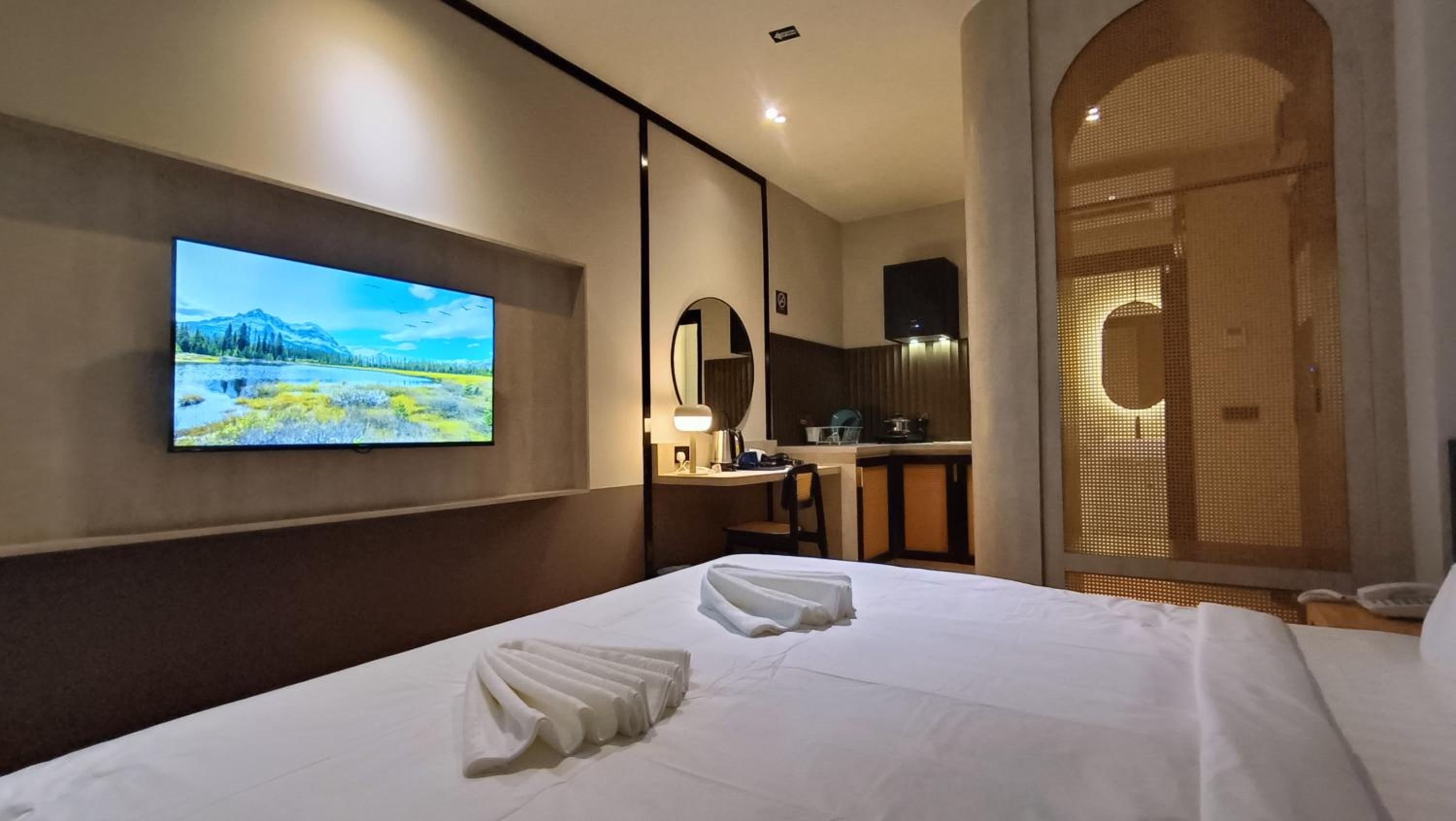 Junior Suite King - Photo 11