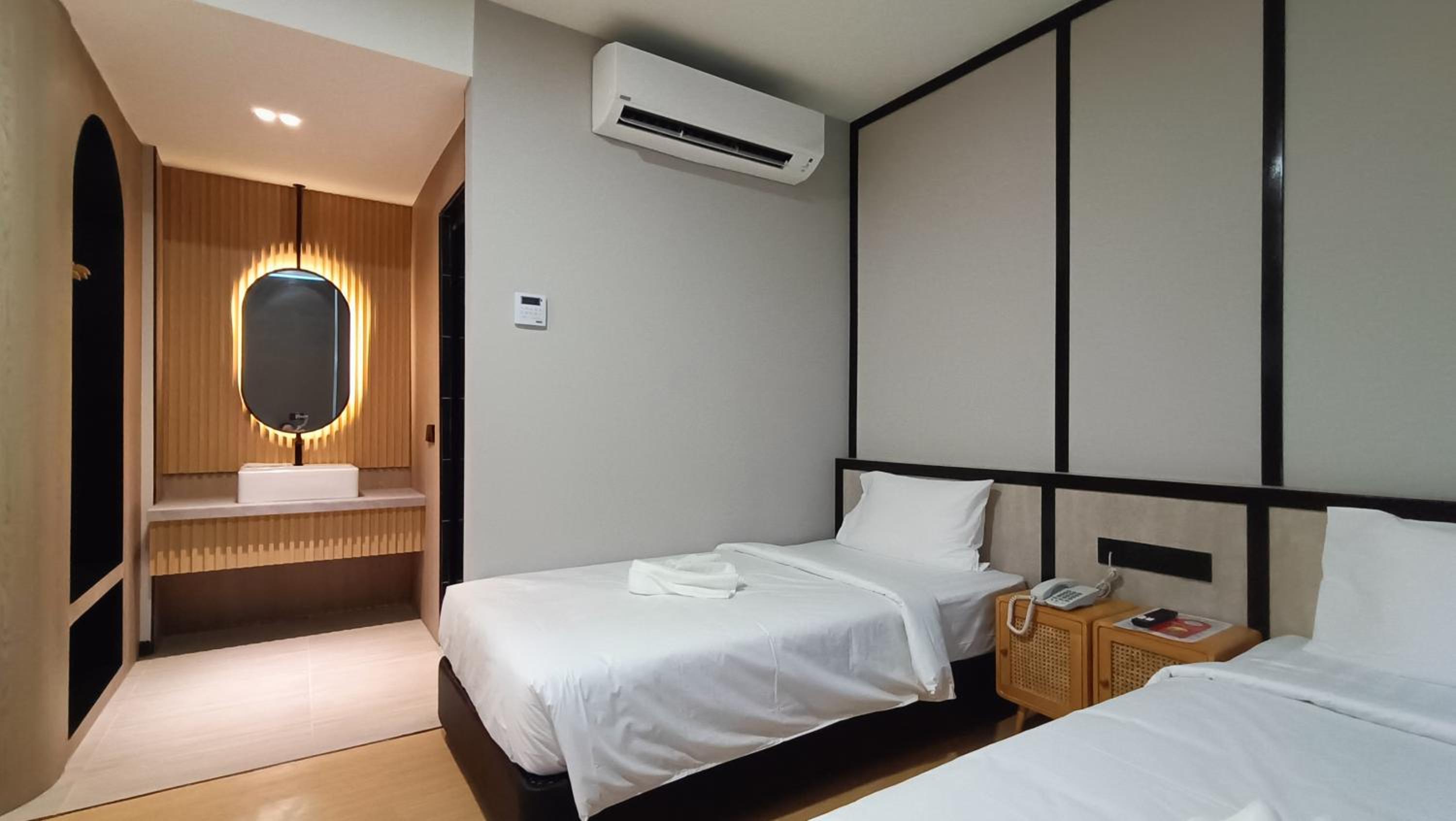Junior Suite Twin - Photo 8